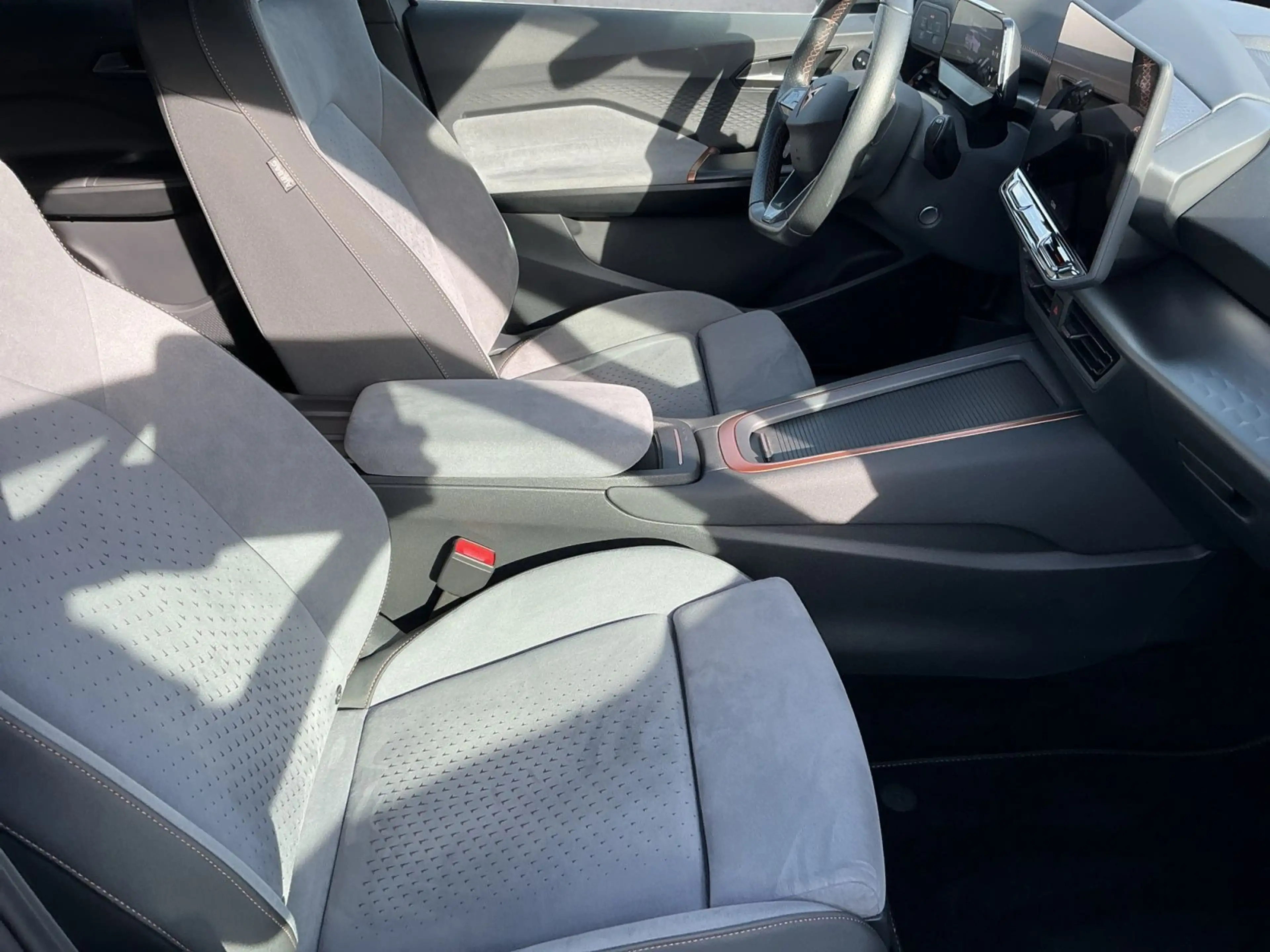 CUPRA Born EDITION DYNAMIC LED+NAVI+BEATS+RFK+ACC+19" — photo 13