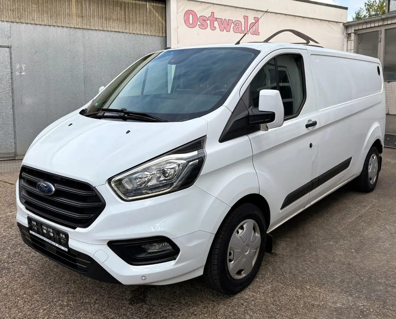 Ford Transit Custom Kasten 340 L2 Trend Klima Lang Weiß - 1