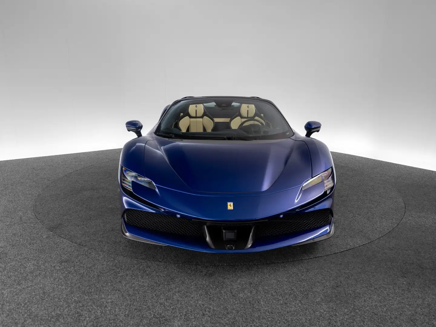 Ferrari SF90 Spider FERRARI SINGEN Niebieski - 2