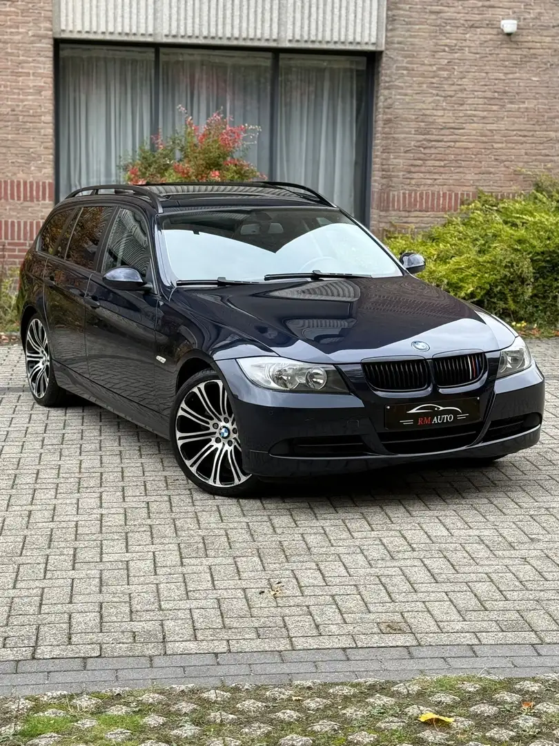 BMW 320 Bmw Serie 3 E91 Touring 320i Essence Automatique Blauw - 2