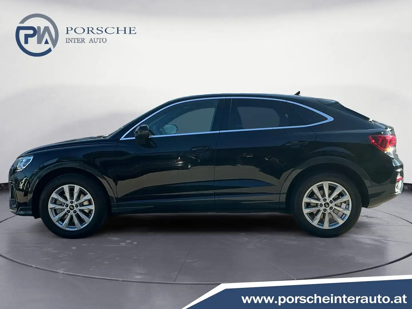 Audi Q3 40 TDI quattro intense Schwarz - 2