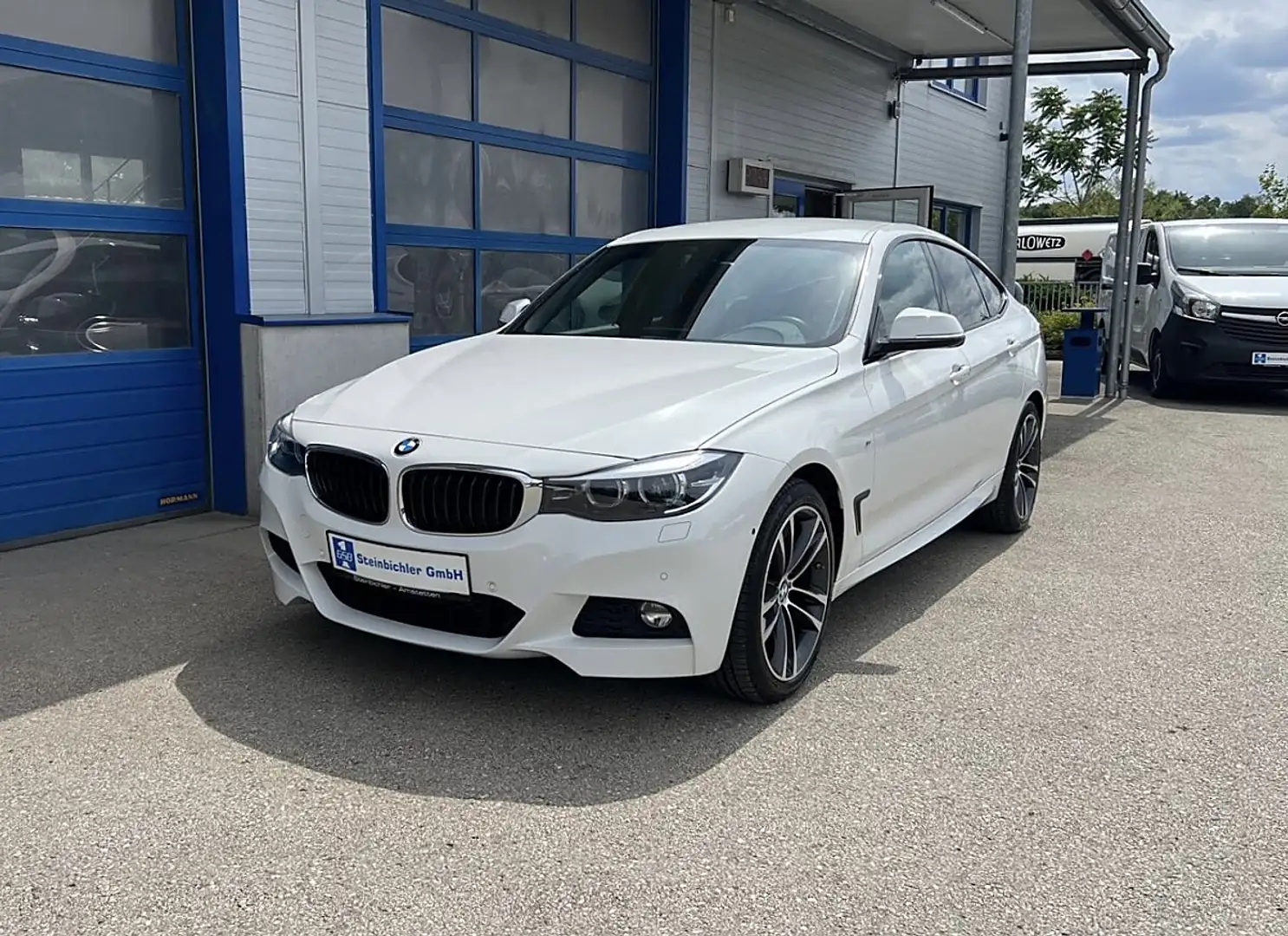 BMW 320 d xDrive Gran Turismo M Sport Weiß - 2