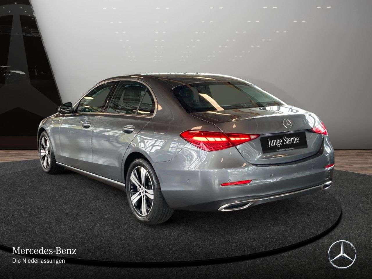 Mercedes-Benz C 180