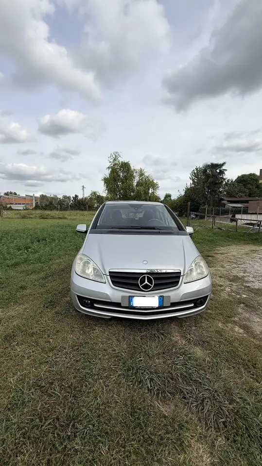 Mercedes-Benz A 160