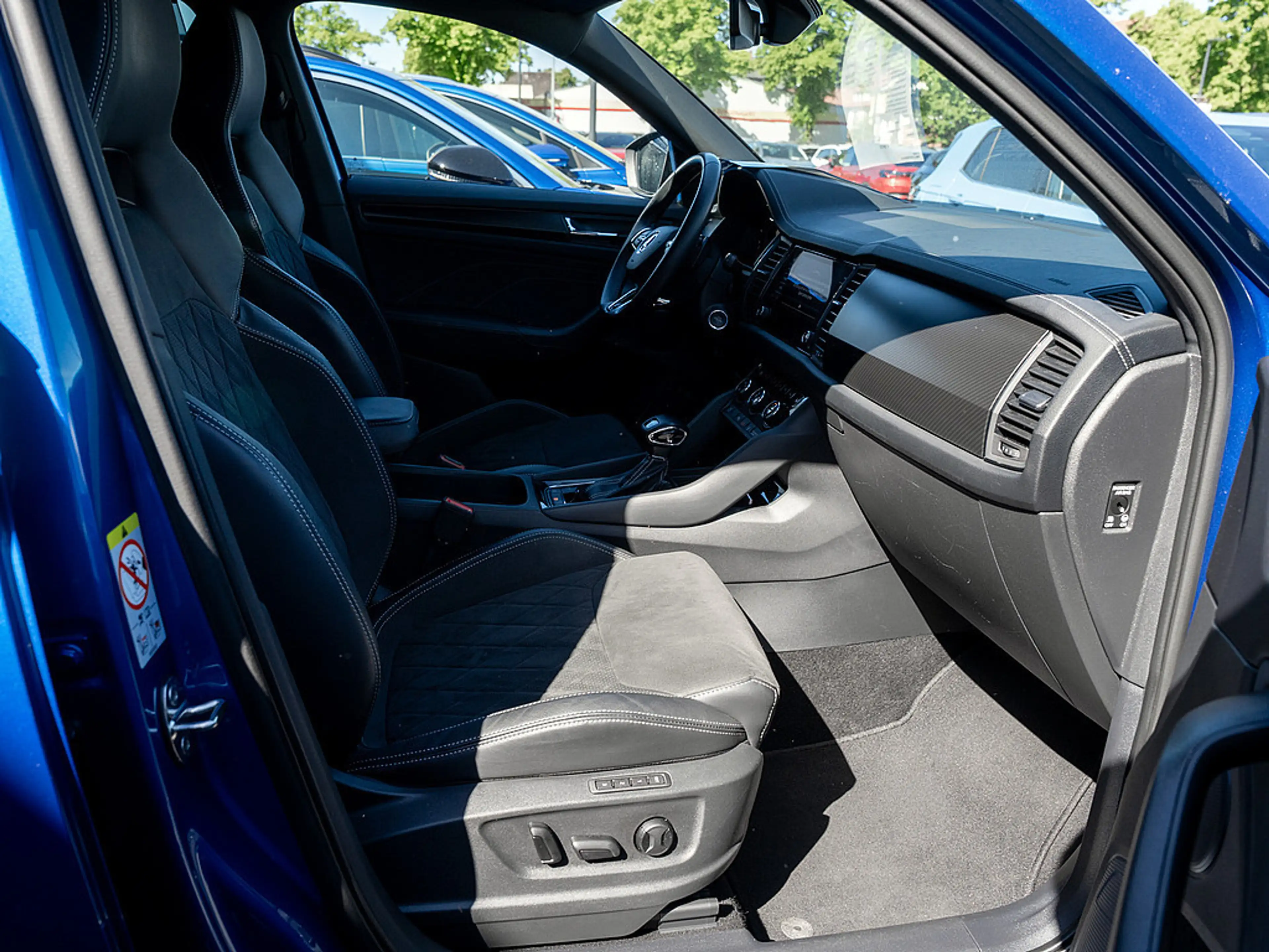 Skoda Kodiaq 2.0 TDI Sportline DSG AHK KEYLESS KAM — photo 2