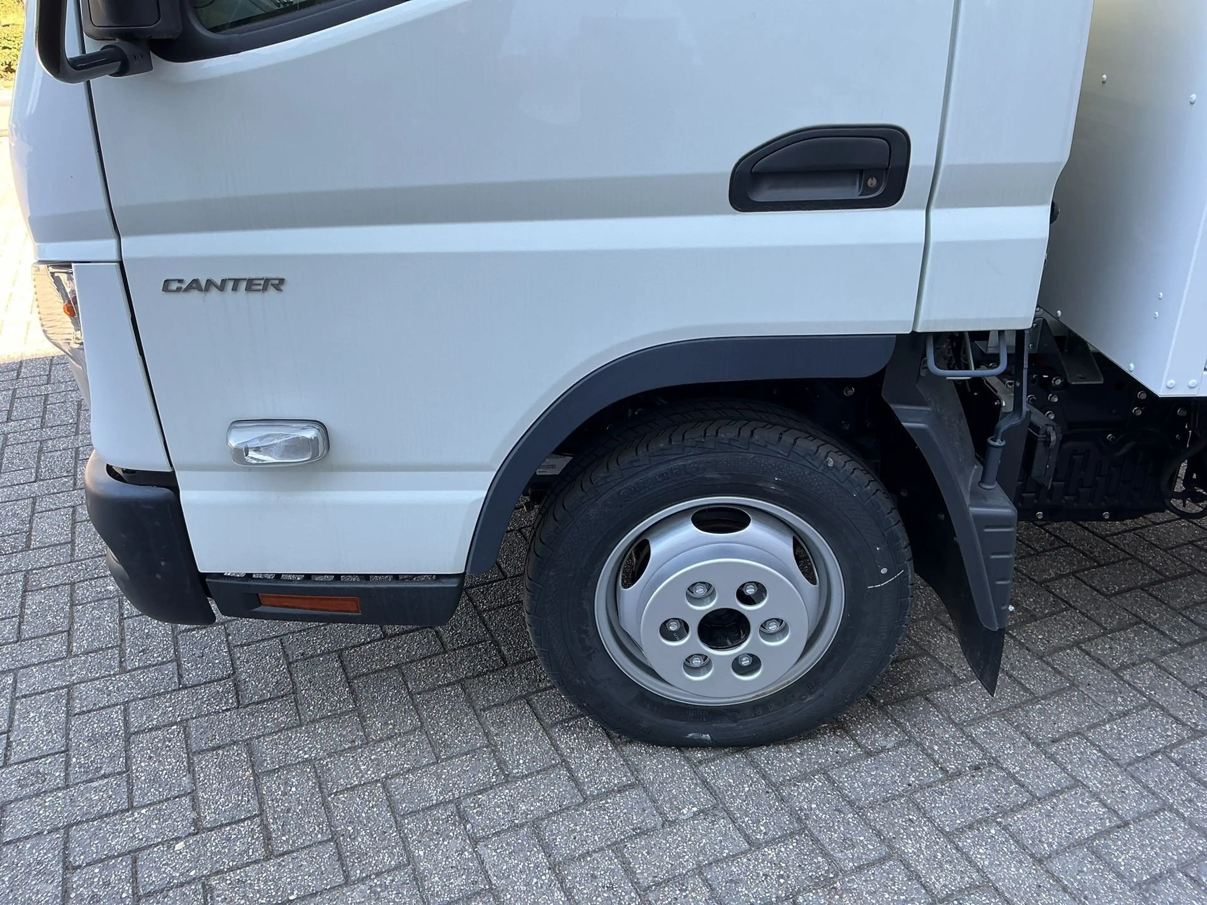Mitsubishi Canter CANTER 3C15 KIPPER + MATERIAALKOFFER + TREKHAAK — photo 7