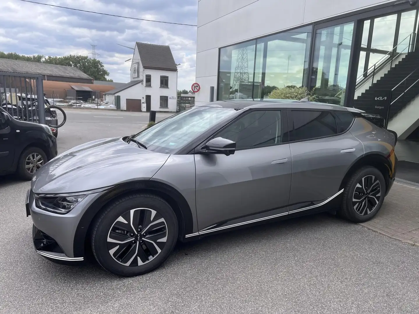 Kia EV6 EARTH 77.4 Kwh AWD Серый - 1