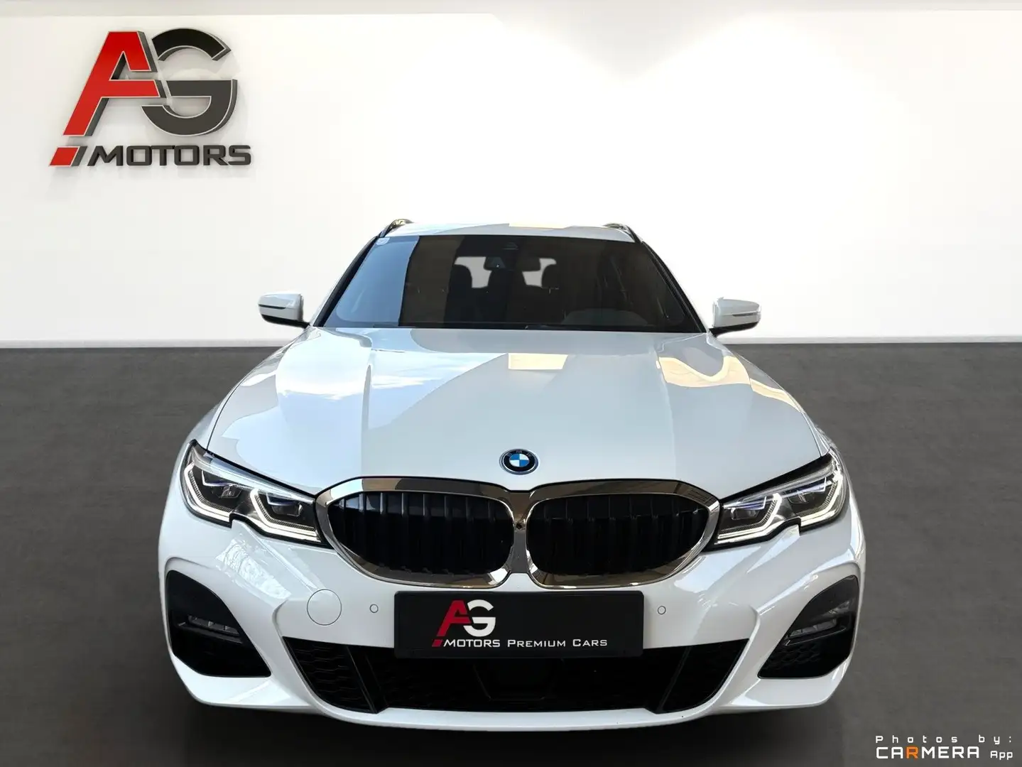 BMW 320 e PHEV xDrive Touring Aut M-Paket /LED/Live cockp Weiß - 2