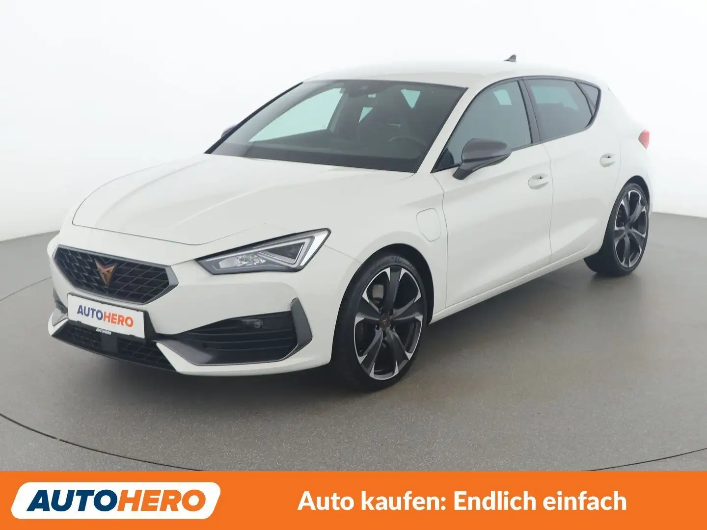 SEAT Leon 1.4 e-HYBRID VZ Weiß - 1
