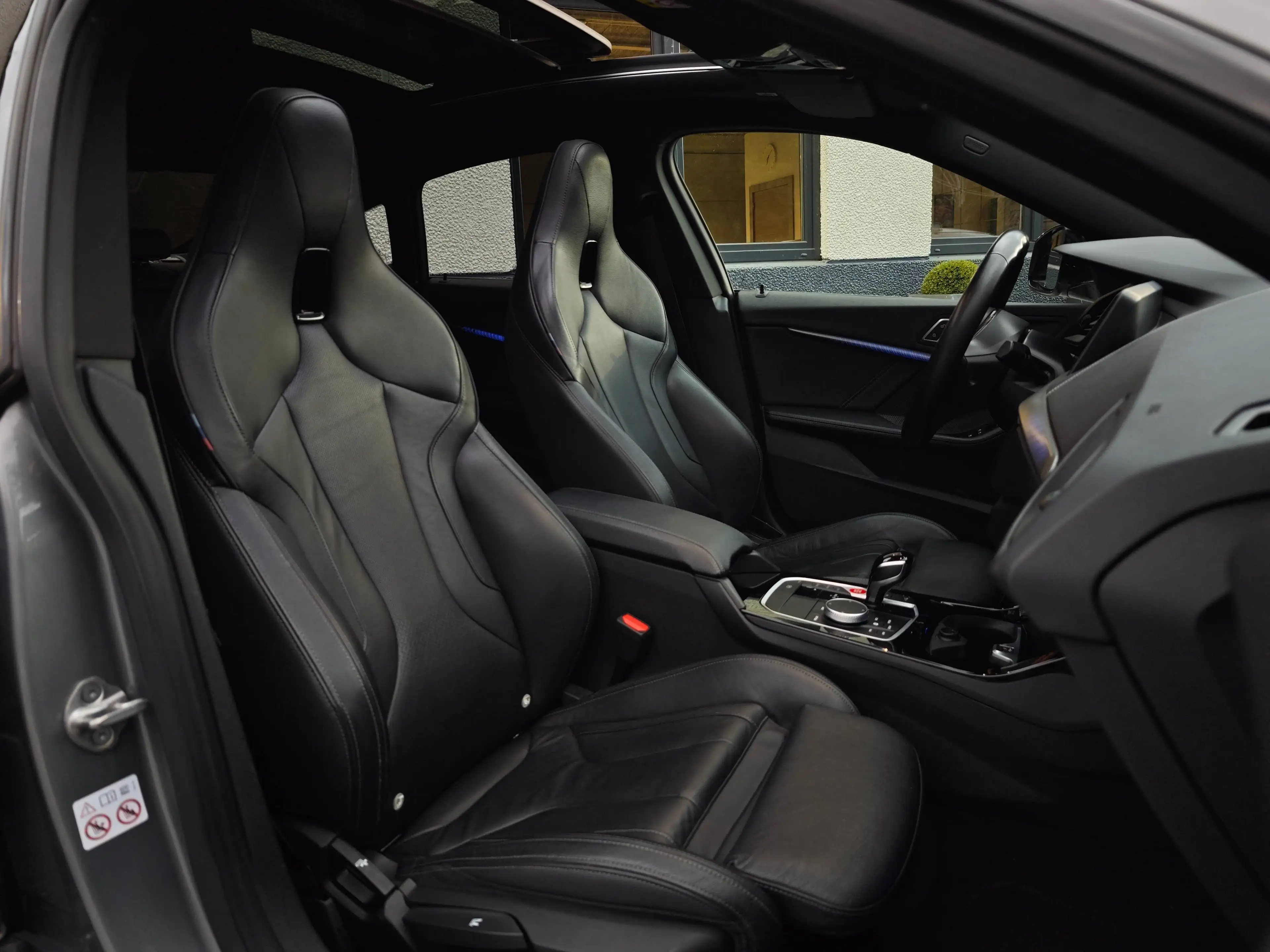 BMW 218 iA Gran Coupe | PACK M 235i | SIEGES BAQUETS M | TOIT OUVRANT | ECL. AMBIANT | HIFI PREMIUM — photo 14