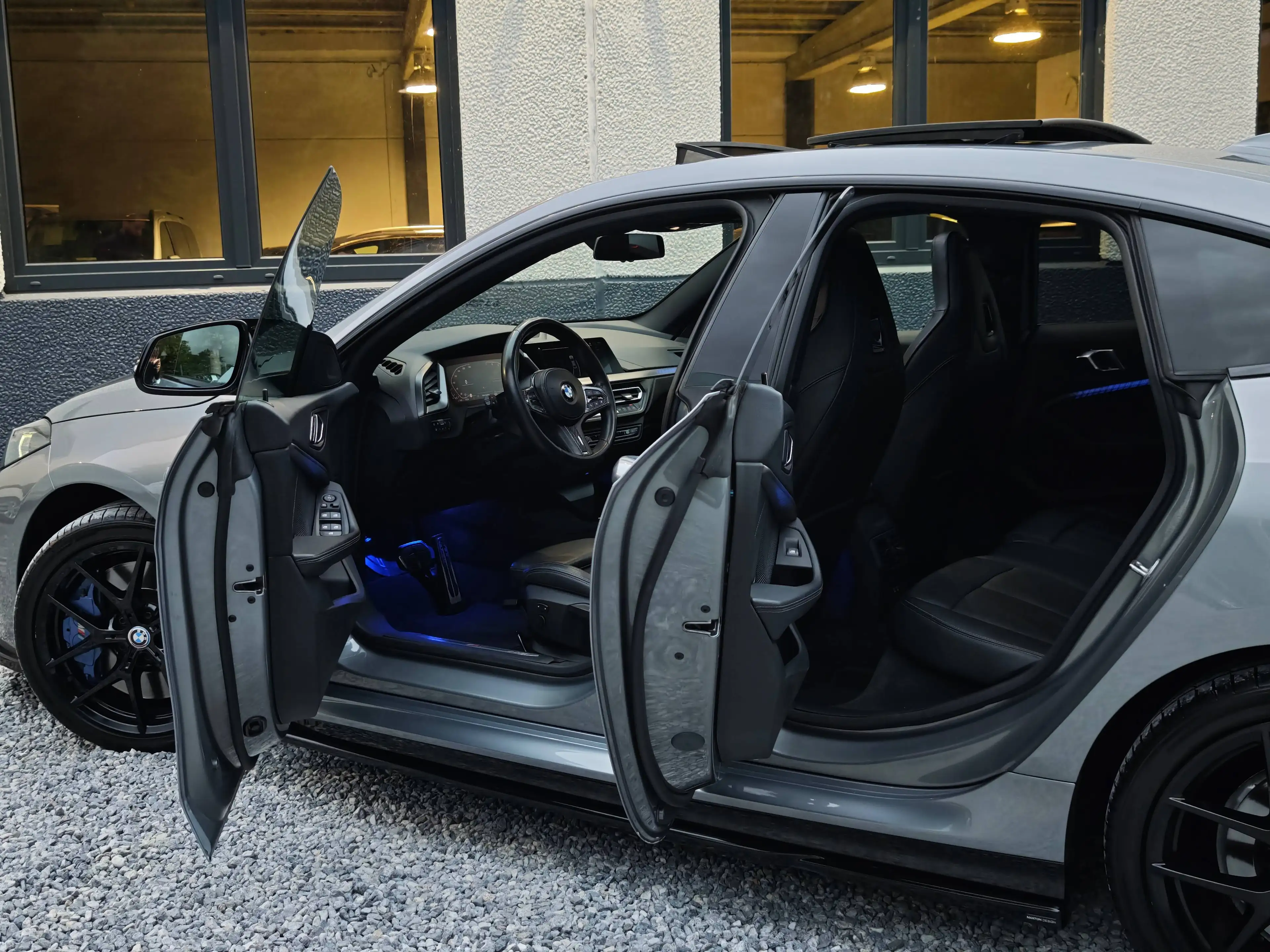 BMW 218 iA Gran Coupe | PACK M 235i | SIEGES BAQUETS M | TOIT OUVRANT | ECL. AMBIANT | HIFI PREMIUM — photo 13