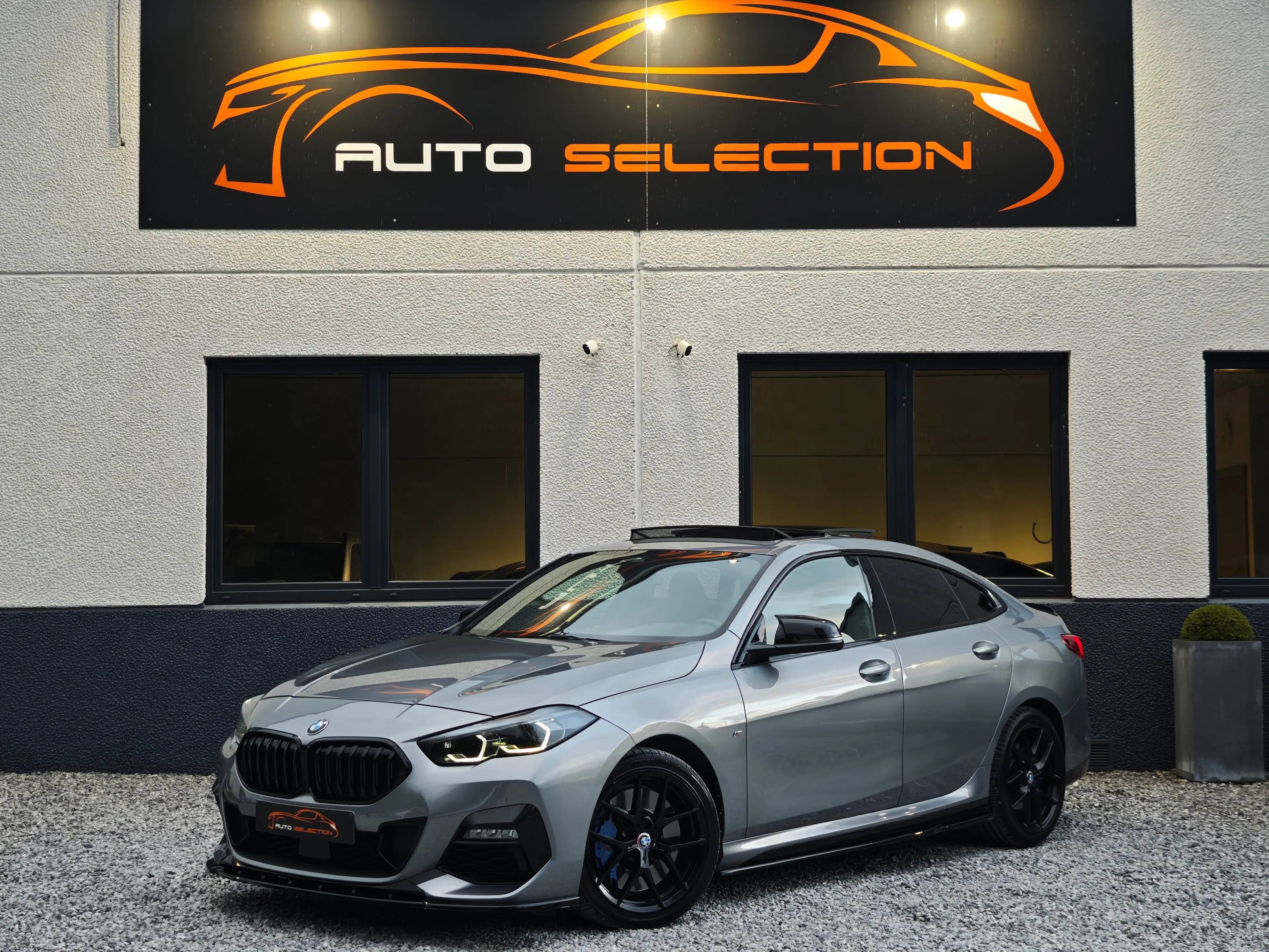 BMW 218 iA Gran Coupe | PACK M 235i | SIEGES BAQUETS M | TOIT OUVRANT | ECL. AMBIANT | HIFI PREMIUM