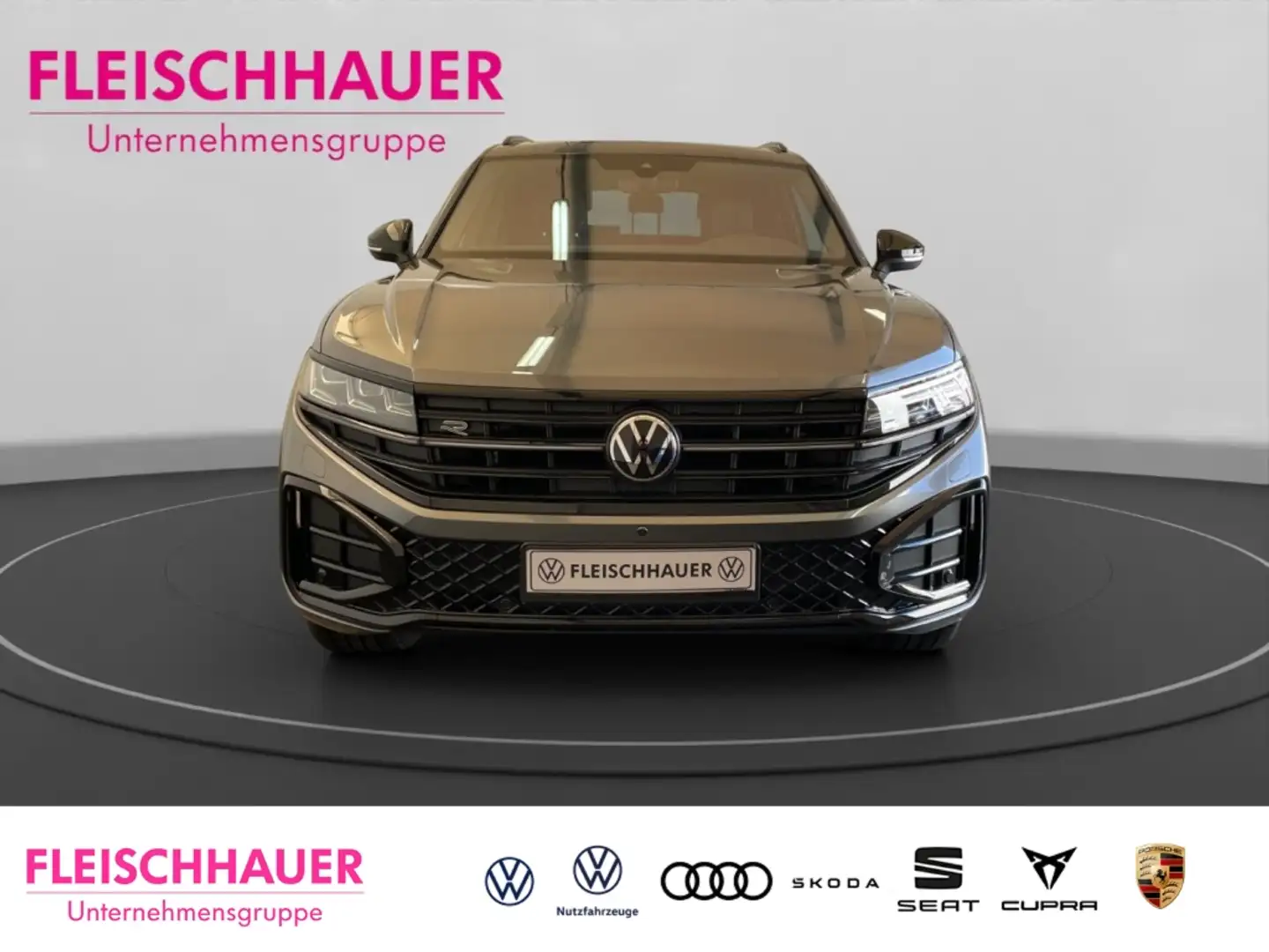 Volkswagen Touareg R-Line BlackStyle Luftfederung StandHZG AHK Leder Grau - 2