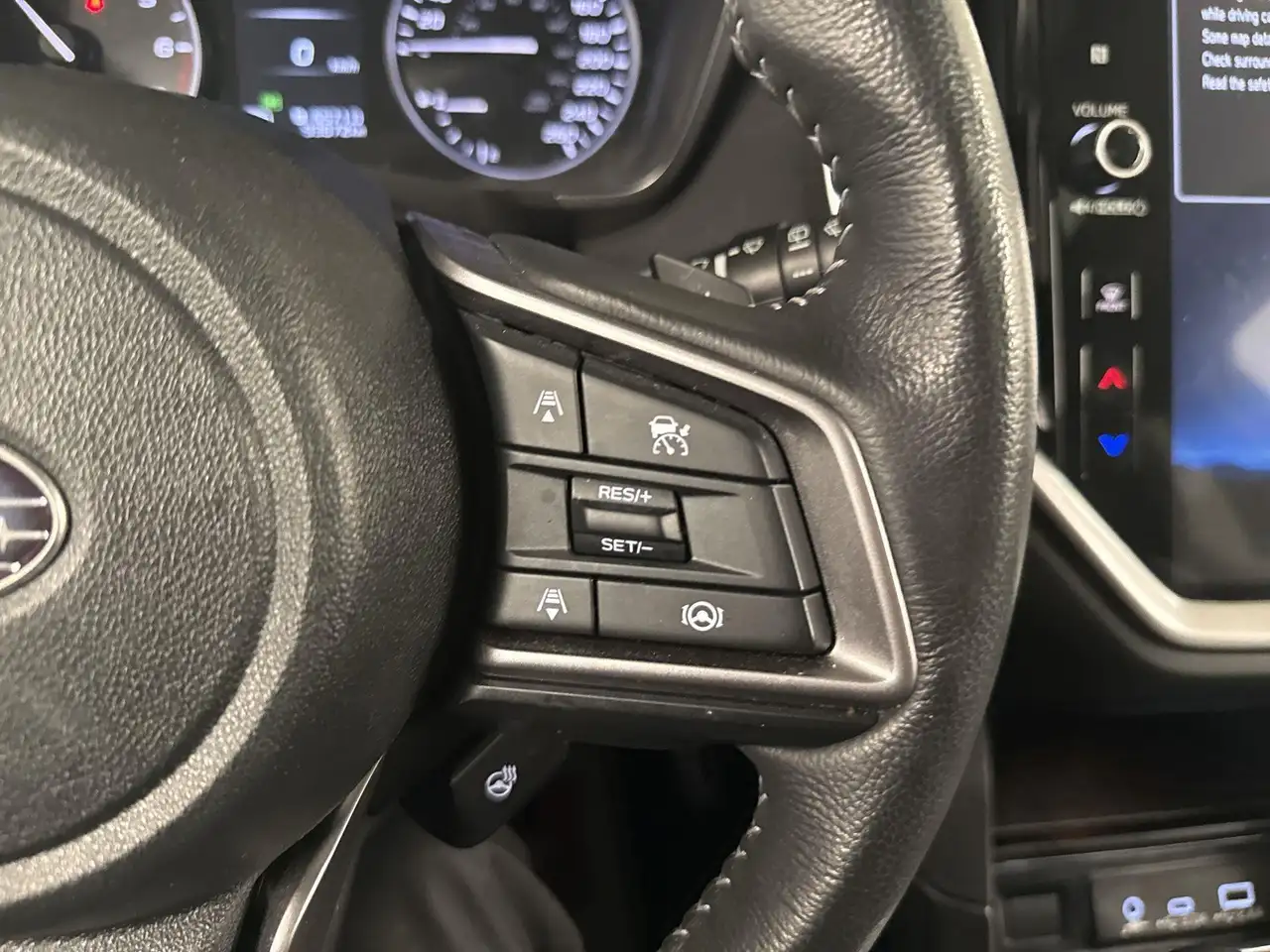 Subaru Ascent снимка Subaru Ascent