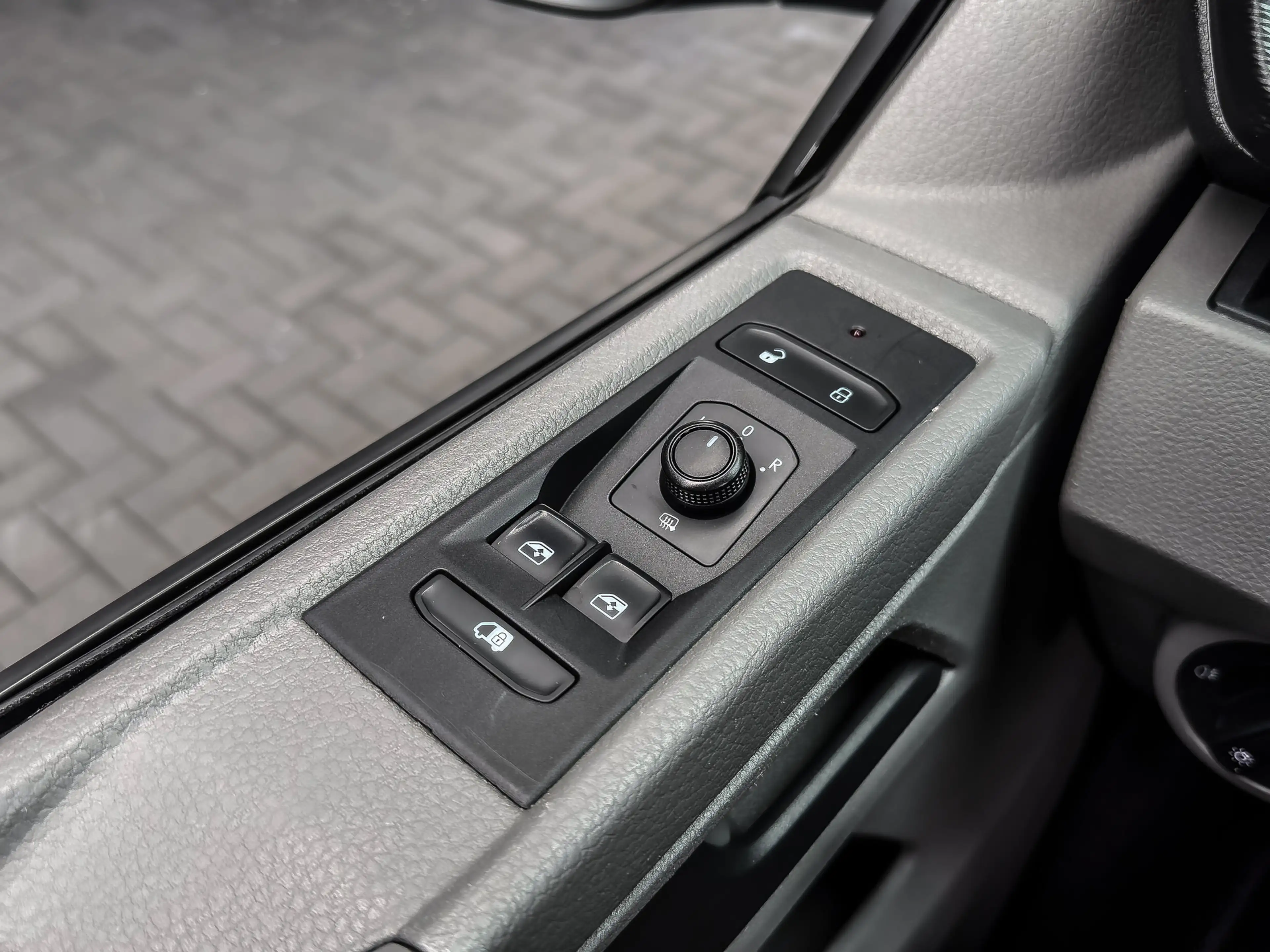 Volkswagen T6.1 Transporter 2.0 TDI 150PK DSG Bestelwagen L1H1 | LED | AIRCO | — photo 47
