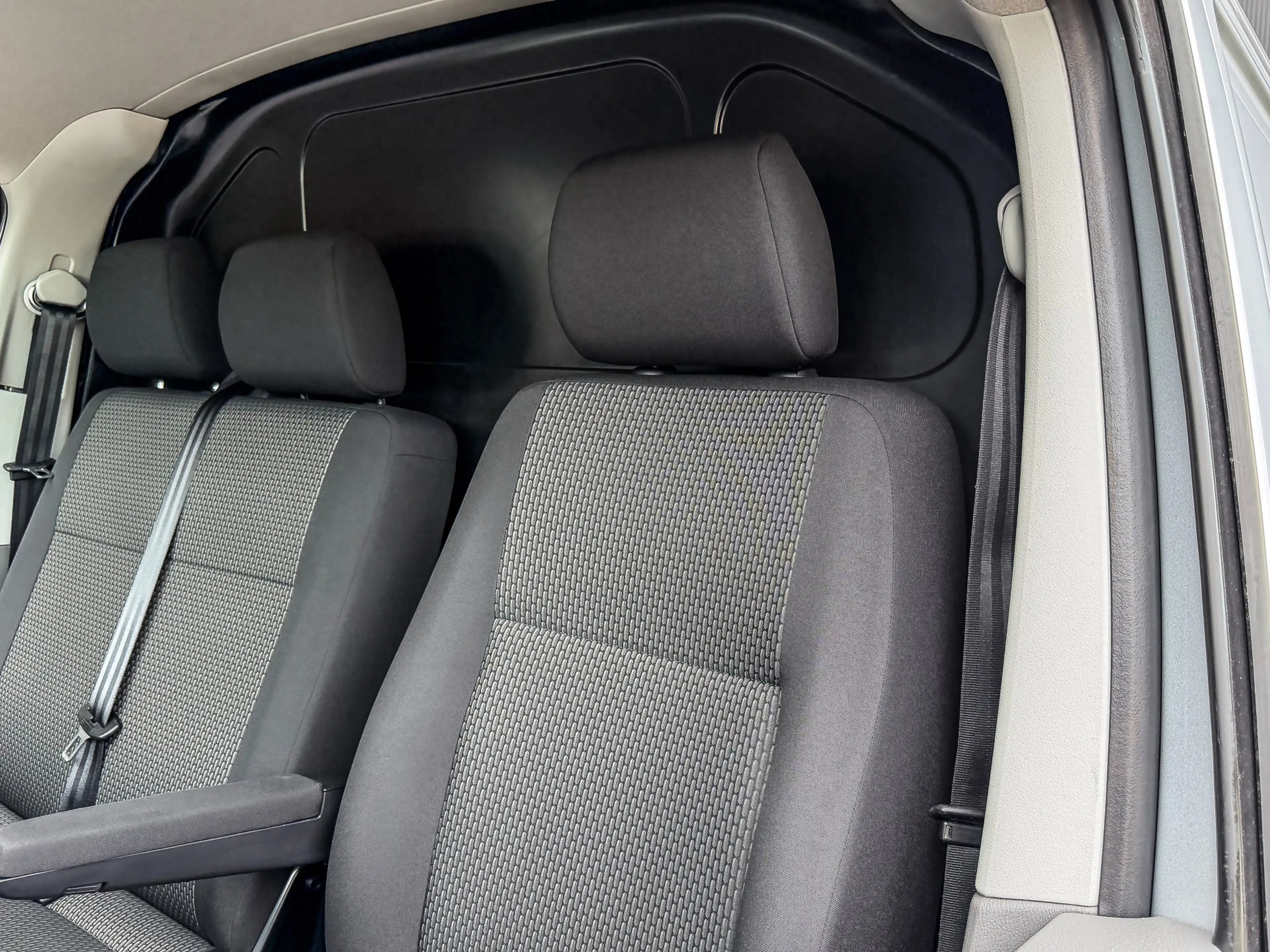 Volkswagen T6.1 Transporter 2.0 TDI 150PK DSG Bestelwagen L1H1 | LED | AIRCO | — photo 16