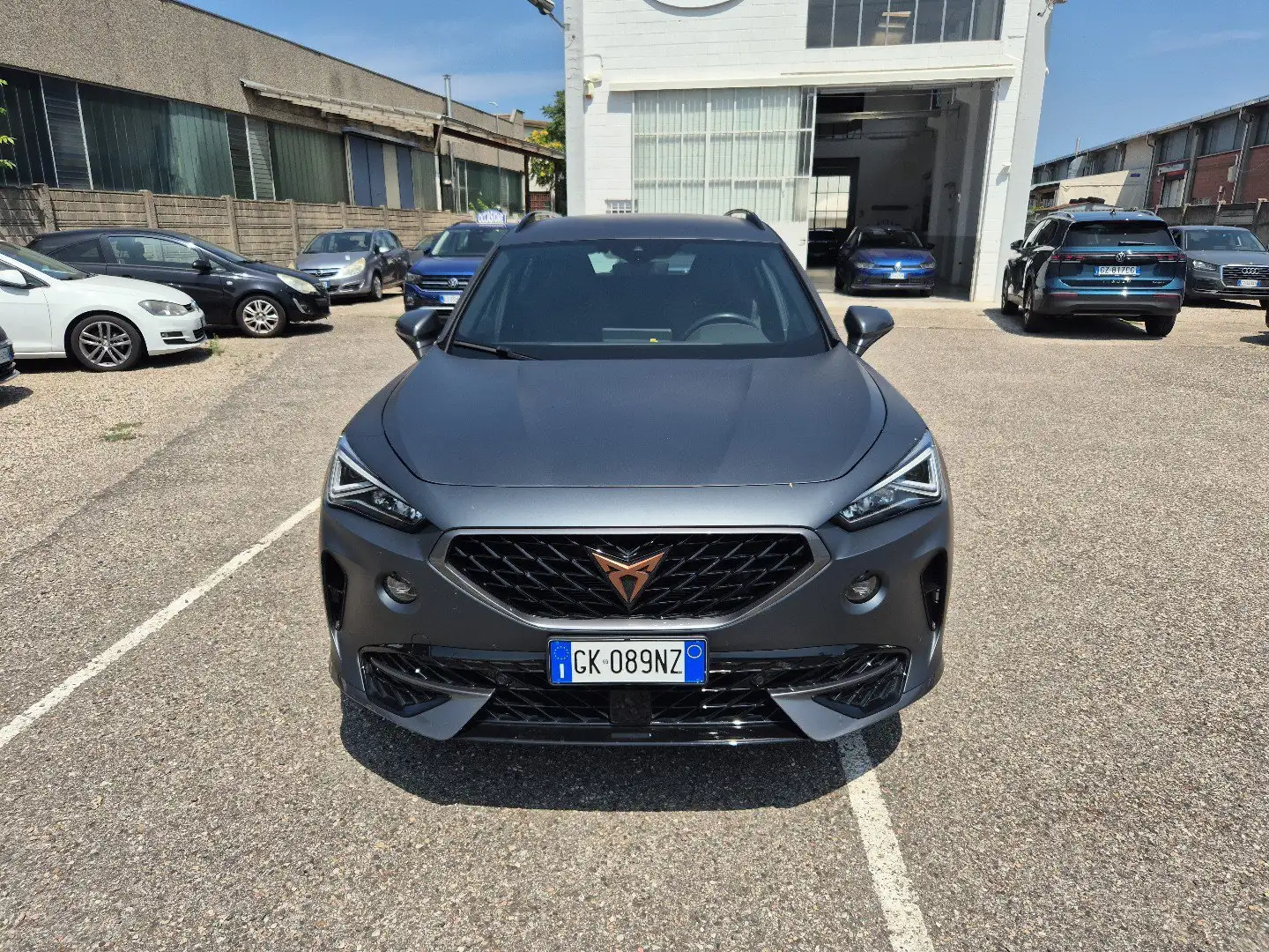 CUPRA Formentor 1.5 TSI DSG Gris - 2
