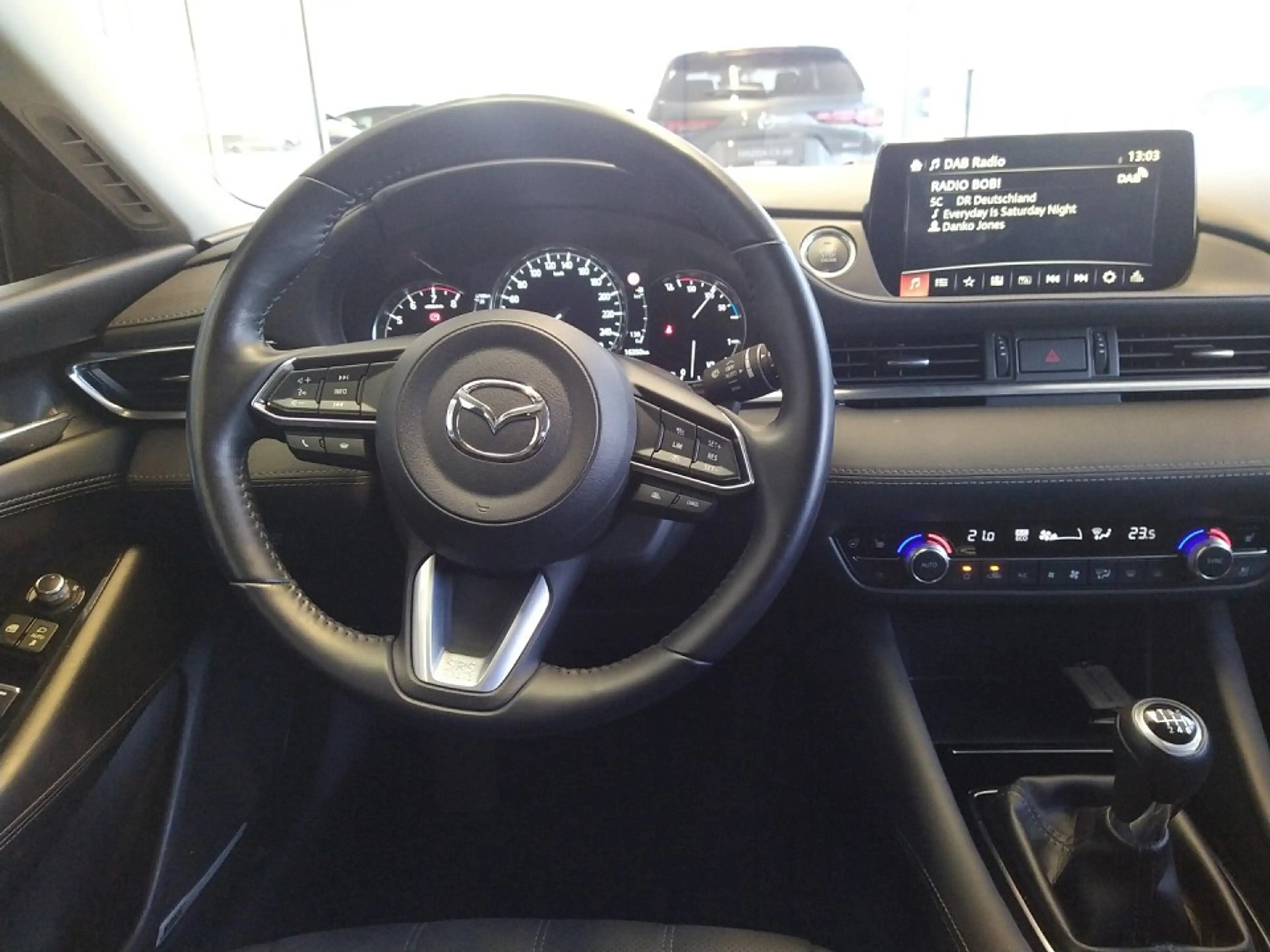 Mazda 6 2023 2.0L SKY-G 165ps 6MT FWD EXCLUSIVE-LINE COMB — photo 6