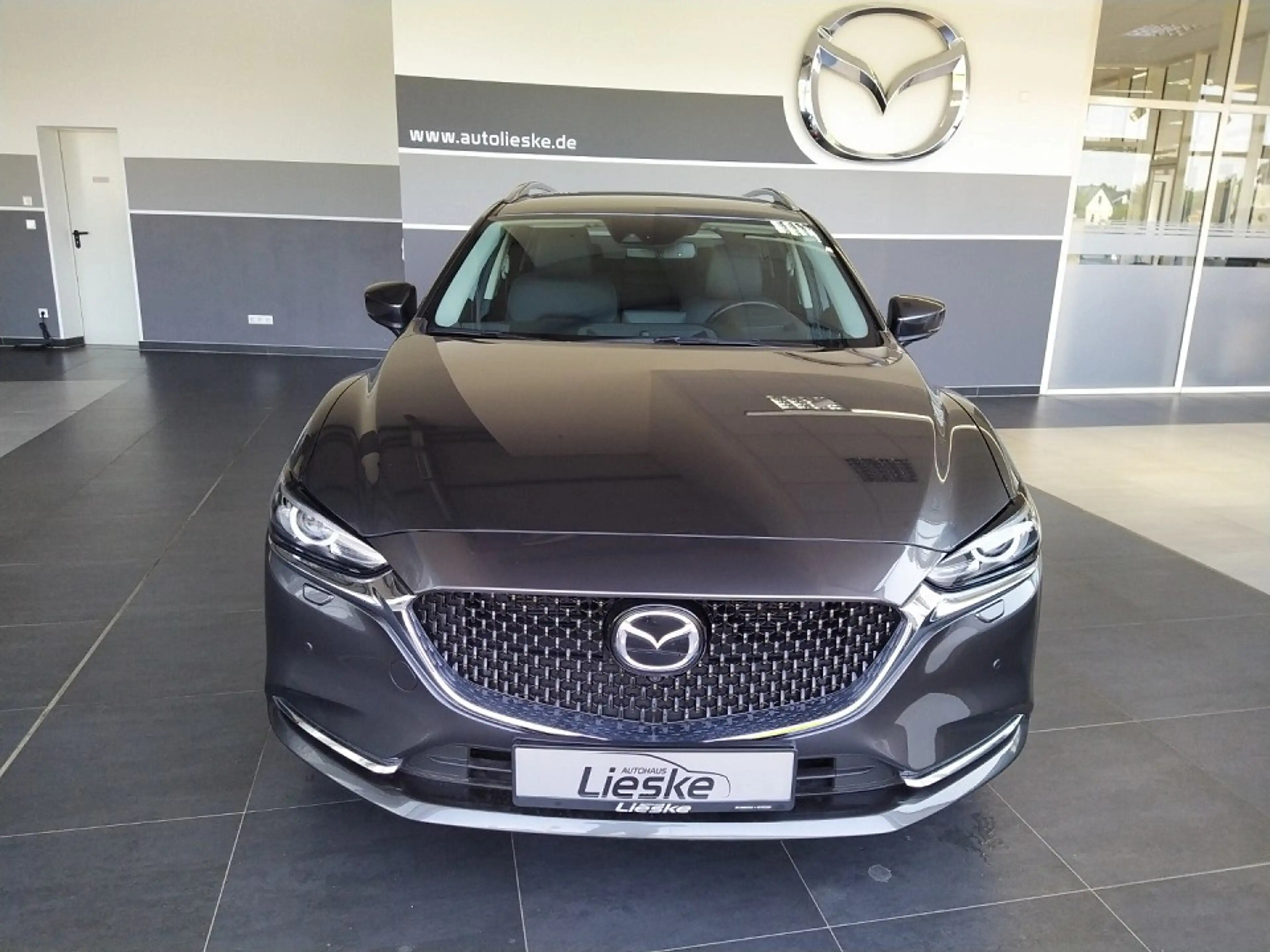 Mazda 6 2023 2.0L SKY-G 165ps 6MT FWD EXCLUSIVE-LINE COMB