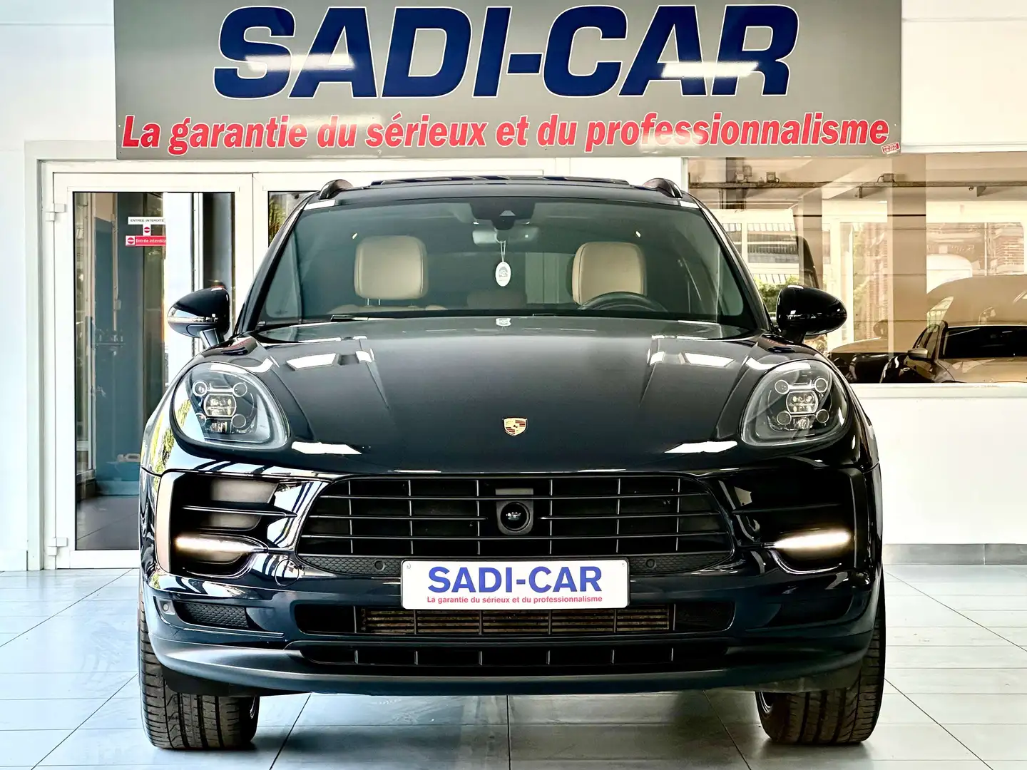 Porsche Macan 2.0 Turbo 245cv PDK - NEW-LIFT Noir - 2