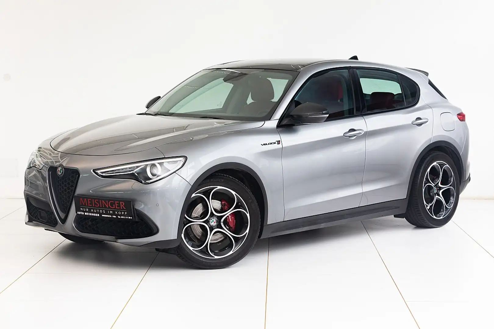Alfa Romeo Stelvio Super 2,2 ATX AWD Grau - 1