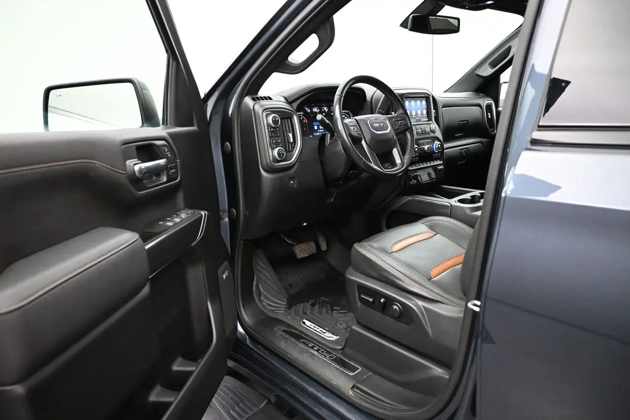 GMC Sierra 1500 photo GMC Sierra 1500