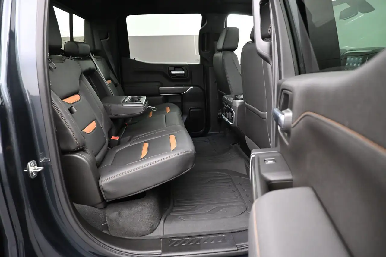 GMC Sierra 1500 photo GMC Sierra 1500