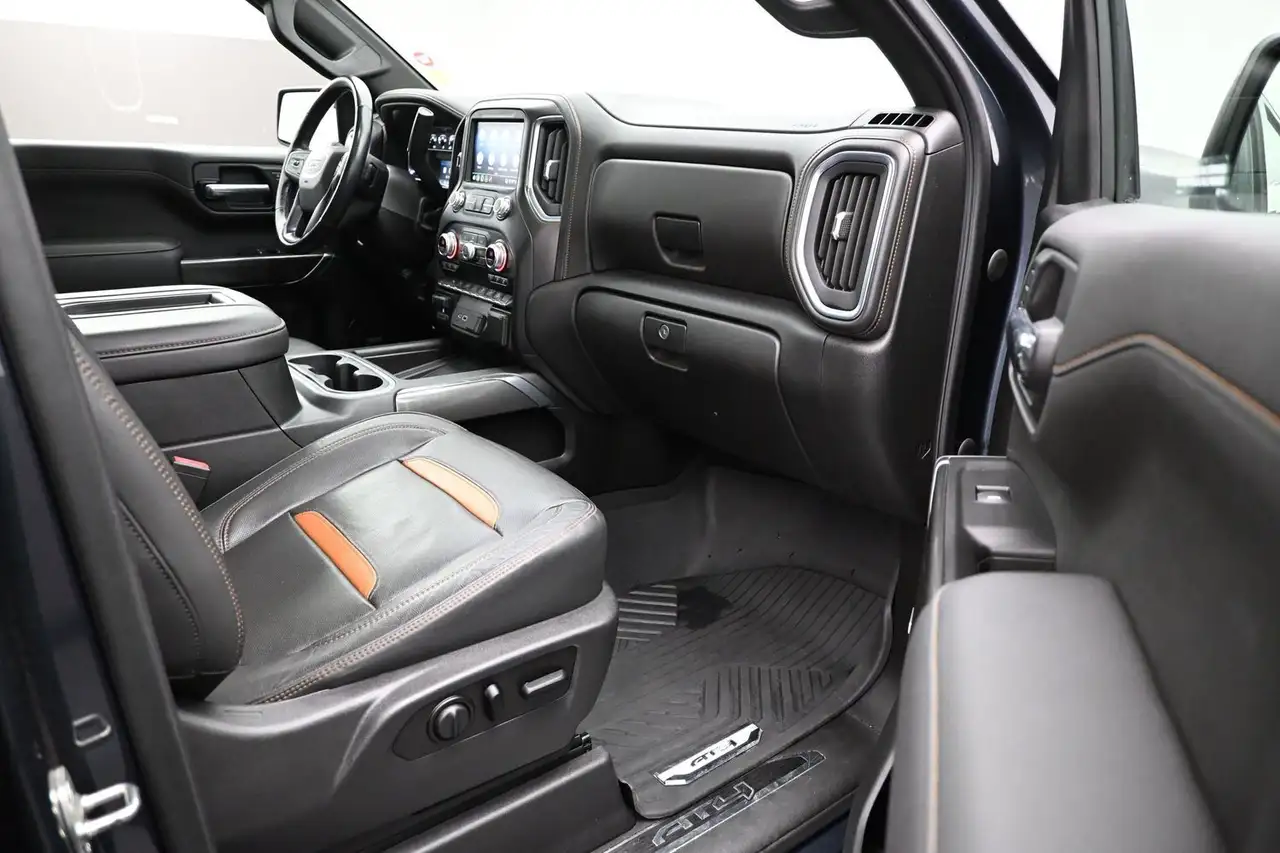 GMC Sierra 1500 photo GMC Sierra 1500