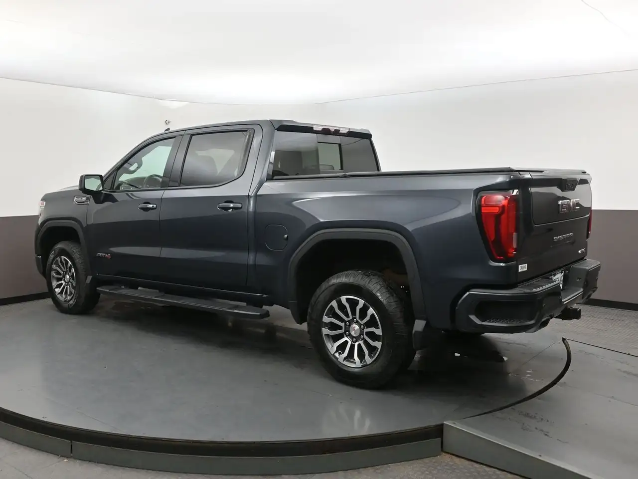 GMC Sierra 1500 photo GMC Sierra 1500