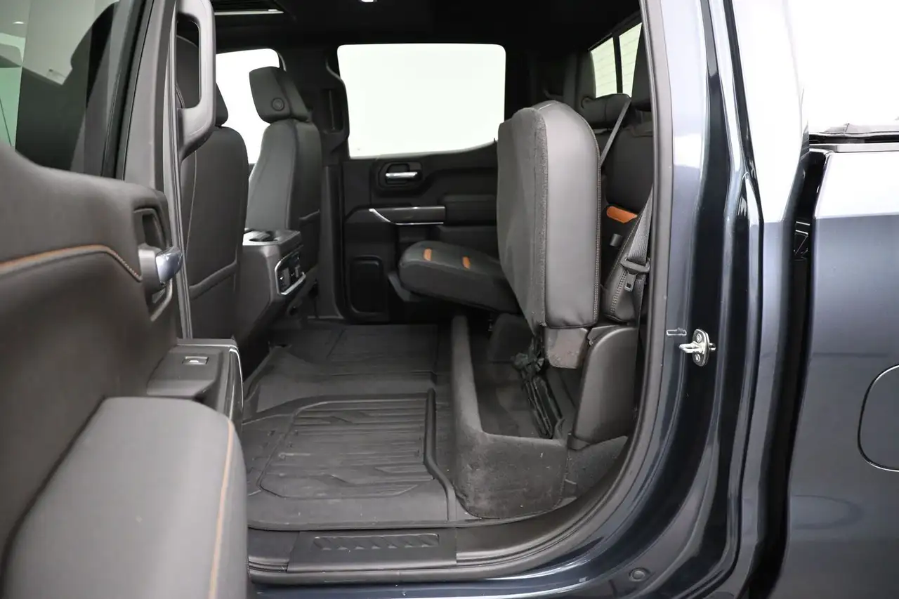 GMC Sierra 1500 photo GMC Sierra 1500