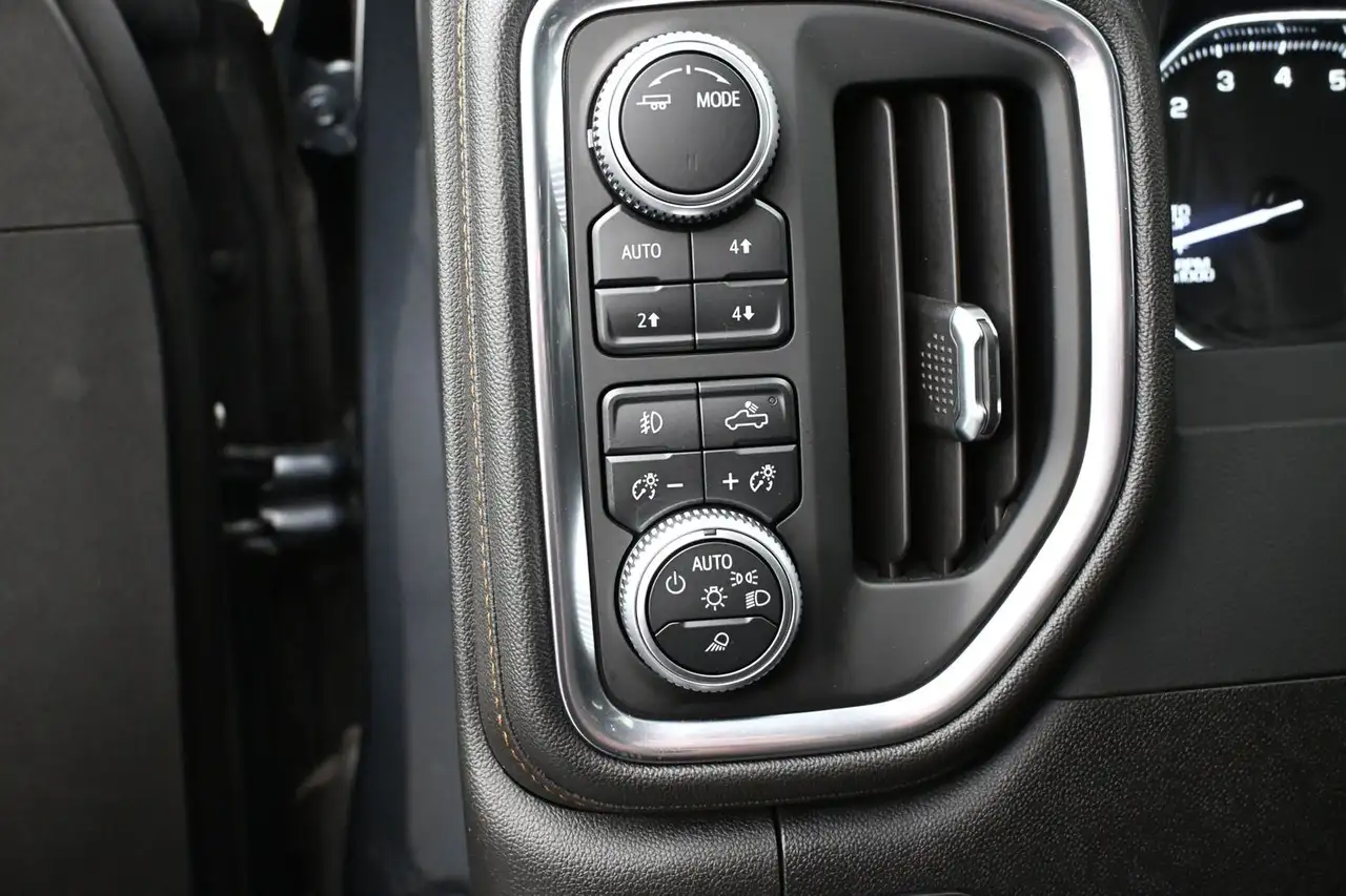 GMC Sierra 1500 photo GMC Sierra 1500