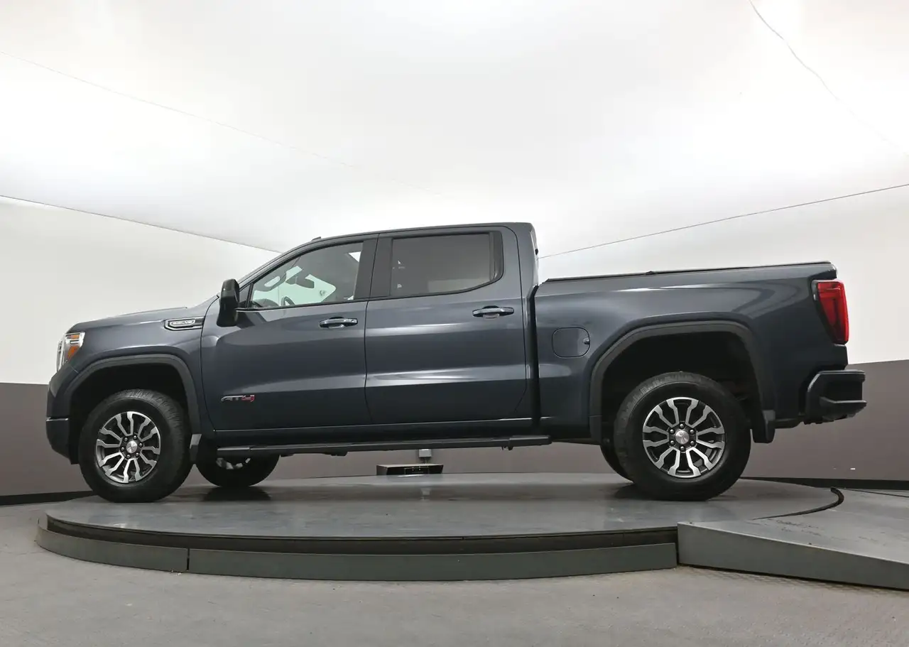 GMC Sierra 1500 photo GMC Sierra 1500