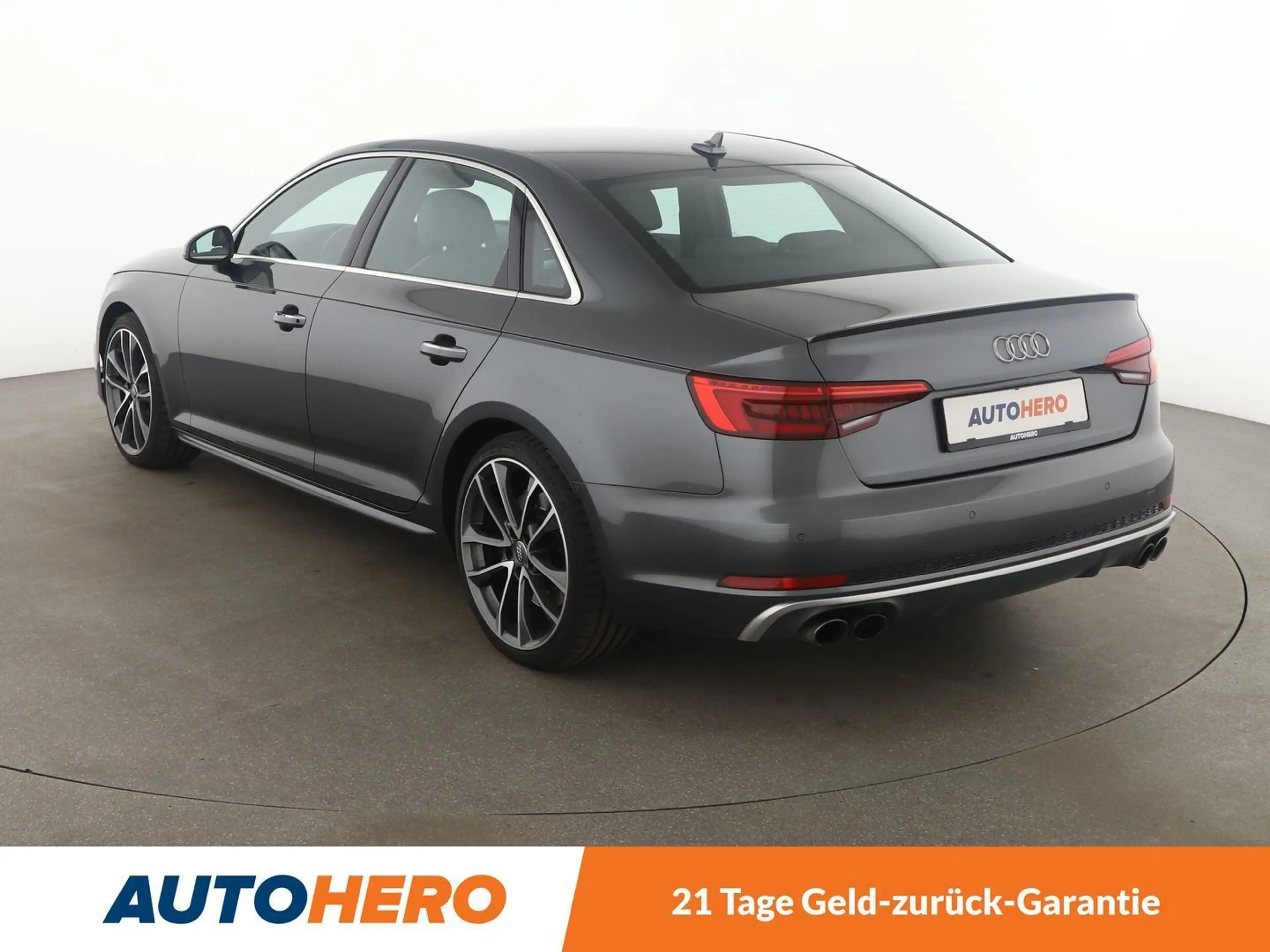 Audi S4 3.0 V6 TFSI quattro Aut.*NAVI*LED*PDC*ALU* — photo 4