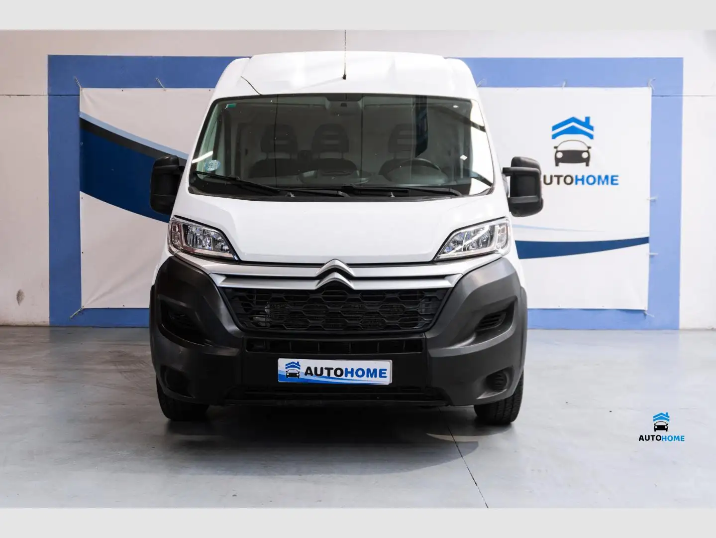Citroen Jumper BlueHDi 103KW (140CV) Furgón 35L2H2 Blanc - 2