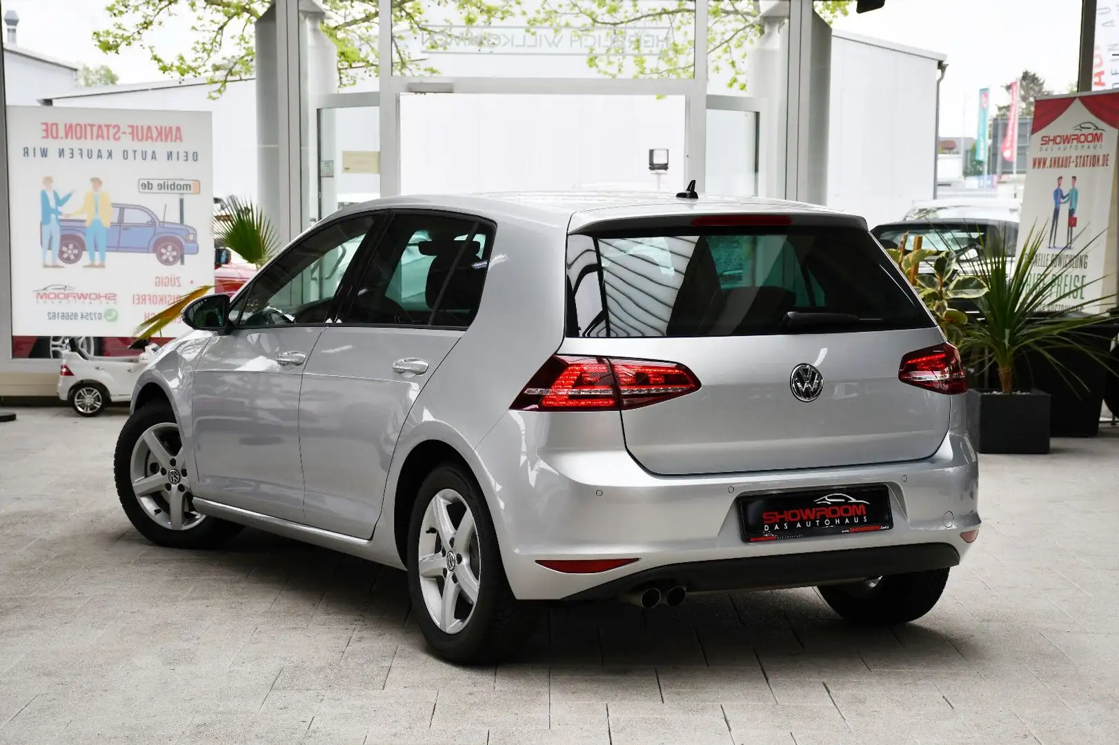 Volkswagen Golf VII Highline R-Line DSG ACC Massage 1.Hand Silber - 2