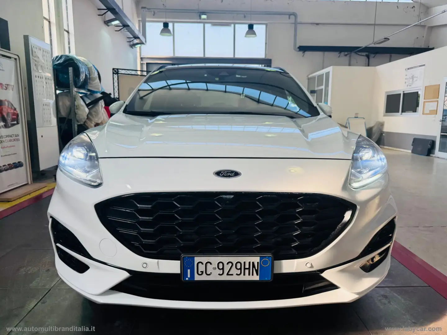 Ford Kuga 1.5 EcoBlue 120 CV 2WD ST-Line X !!!TETTO PANORAMI Bianco - 2