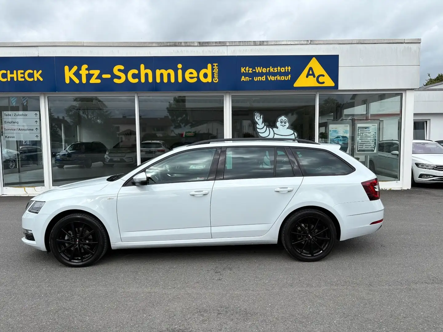 Skoda Octavia Combi Soleil*Klima*PDC*SHZ* Weiß - 2