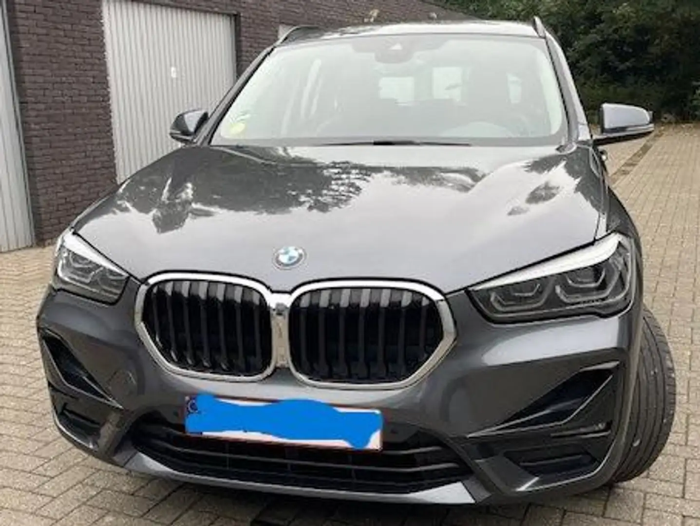 BMW X1 X1 sDrive16d Aut Sport Line Gris - 1