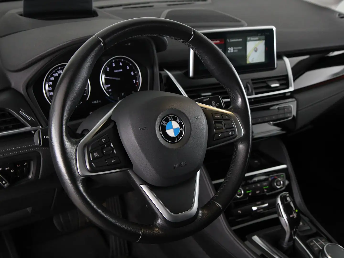 BMW 218 2 Serie 218i Active Tourer High Executive Noir - 2