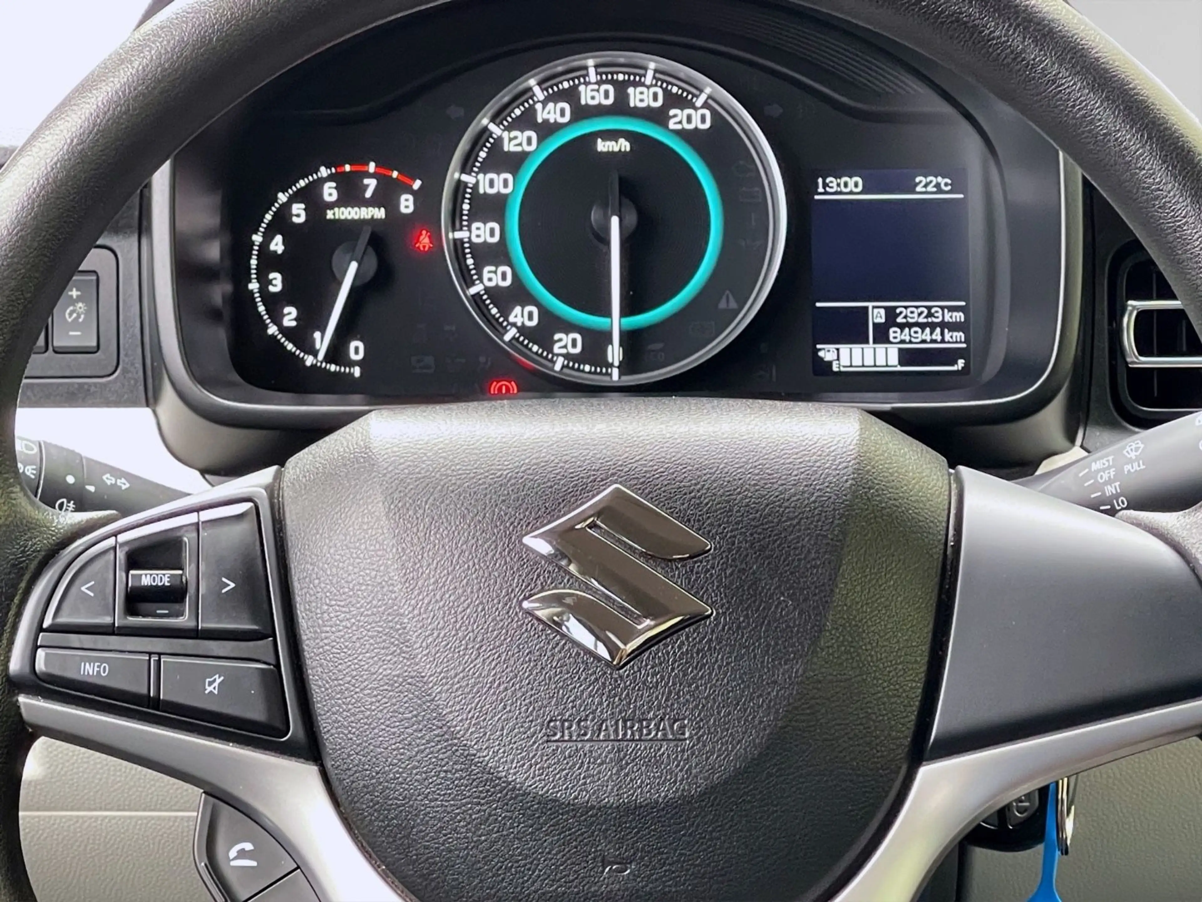 Suzuki Ignis IGNIS COMFORT 1.HAND SCHECKHEFT TÜV NEU GARANTIE — photo 13