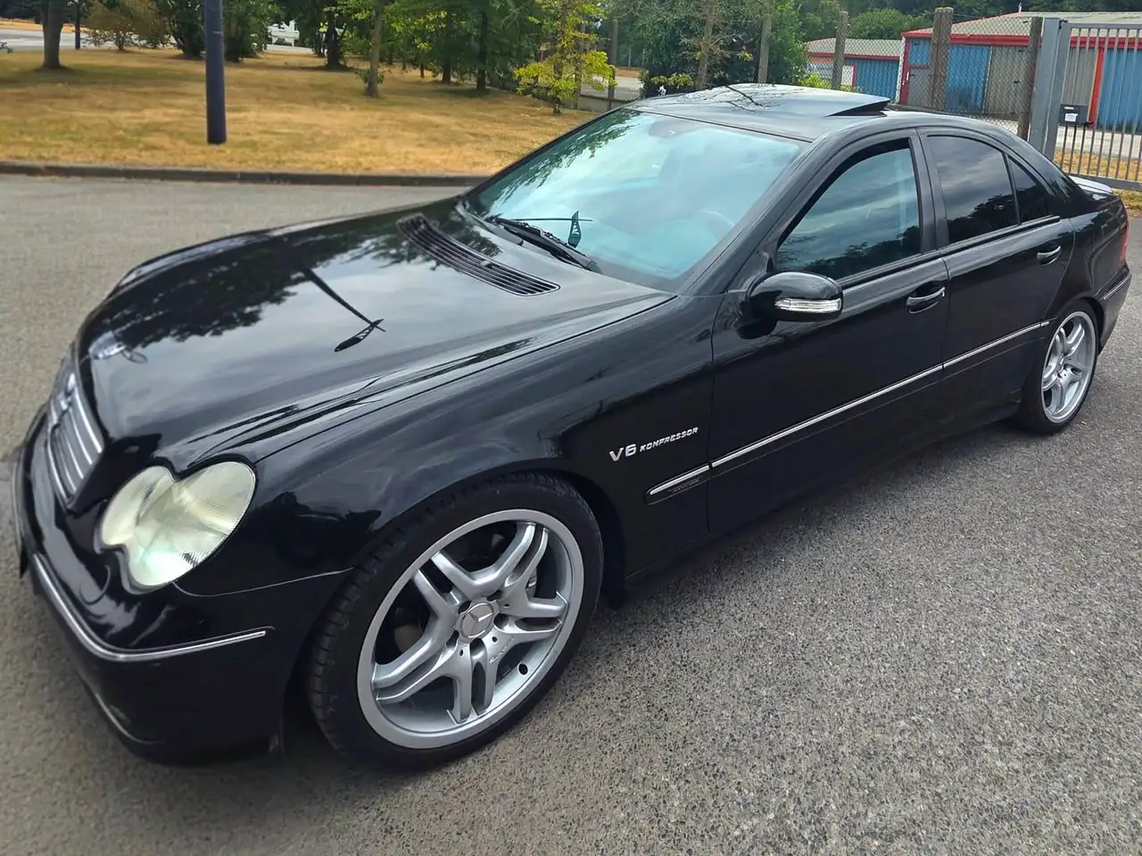 Mercedes-Benz C 320 C320 Avantgarde, pack C32 AMG proposée par l'usine., foto 3