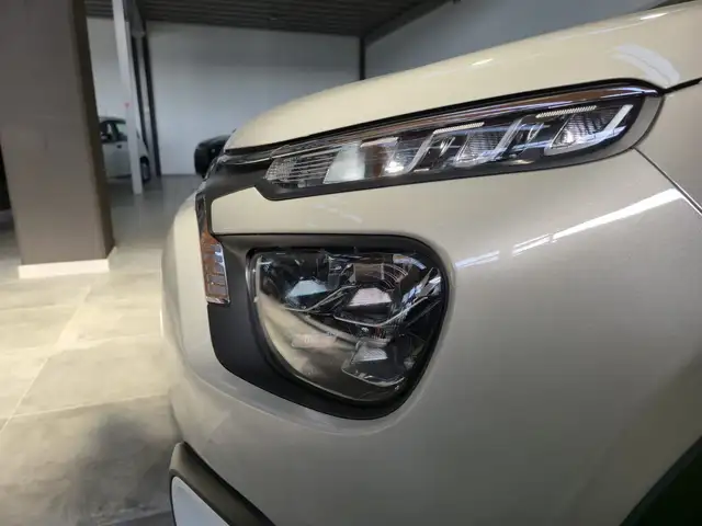 Citroen C3 view 9