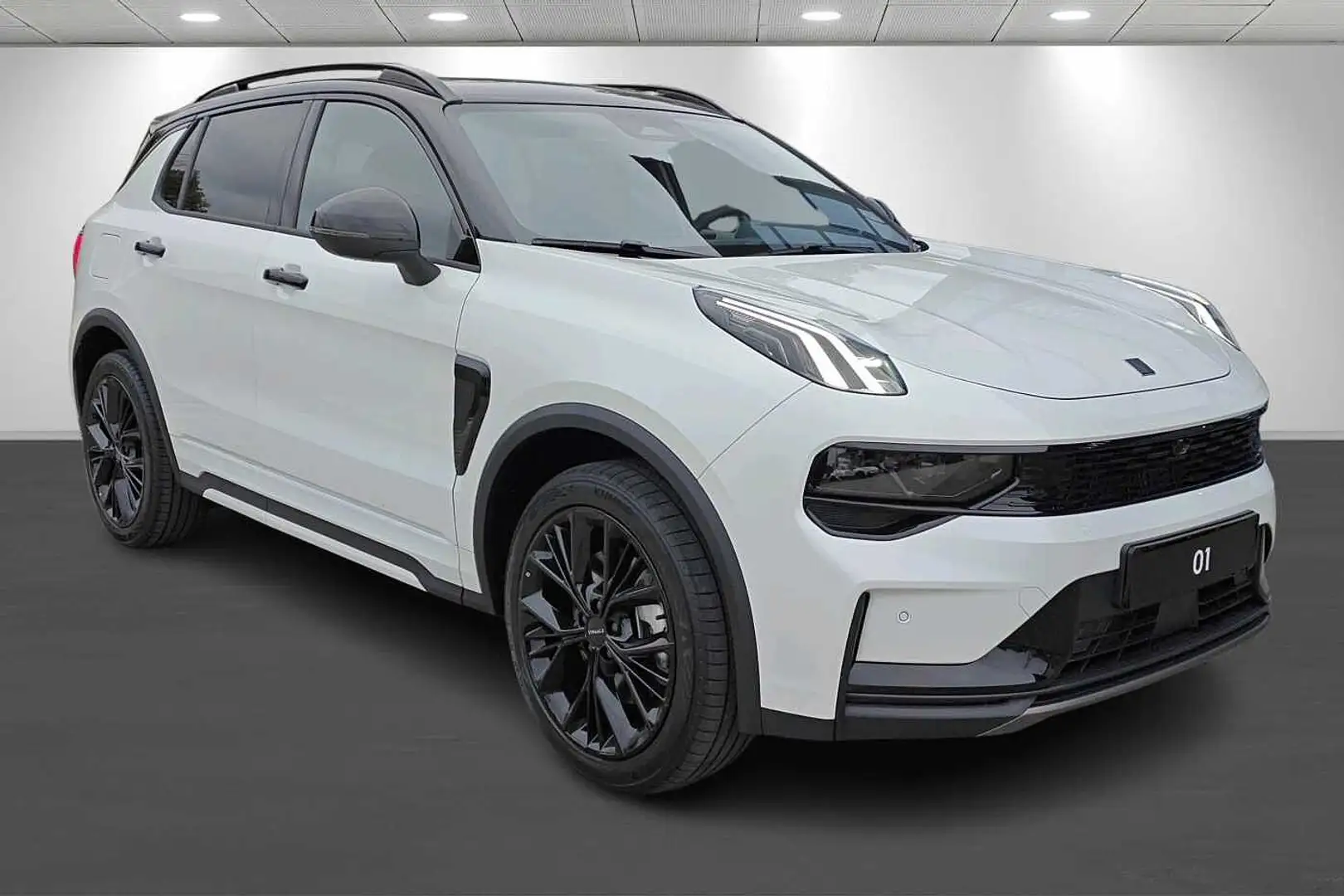 Lynk & Co 01 PHEV - 2025 1.5 Turbo More - NEW STOCK Wit - 2