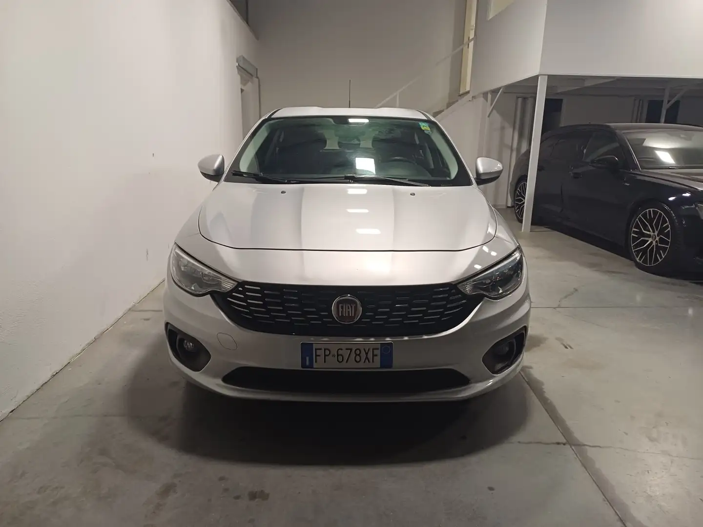 Fiat Tipo Tipo 1.3 Mjt S&S 5 porte Business Grijs - 2