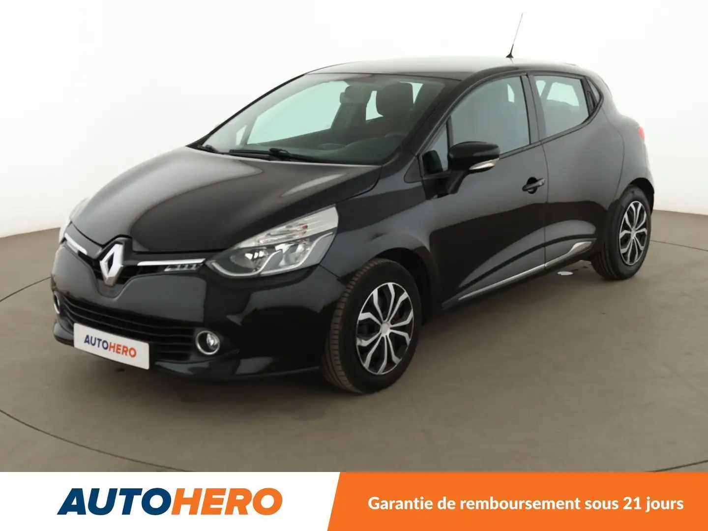 Renault Clio 1.2 Trend Noir - 1