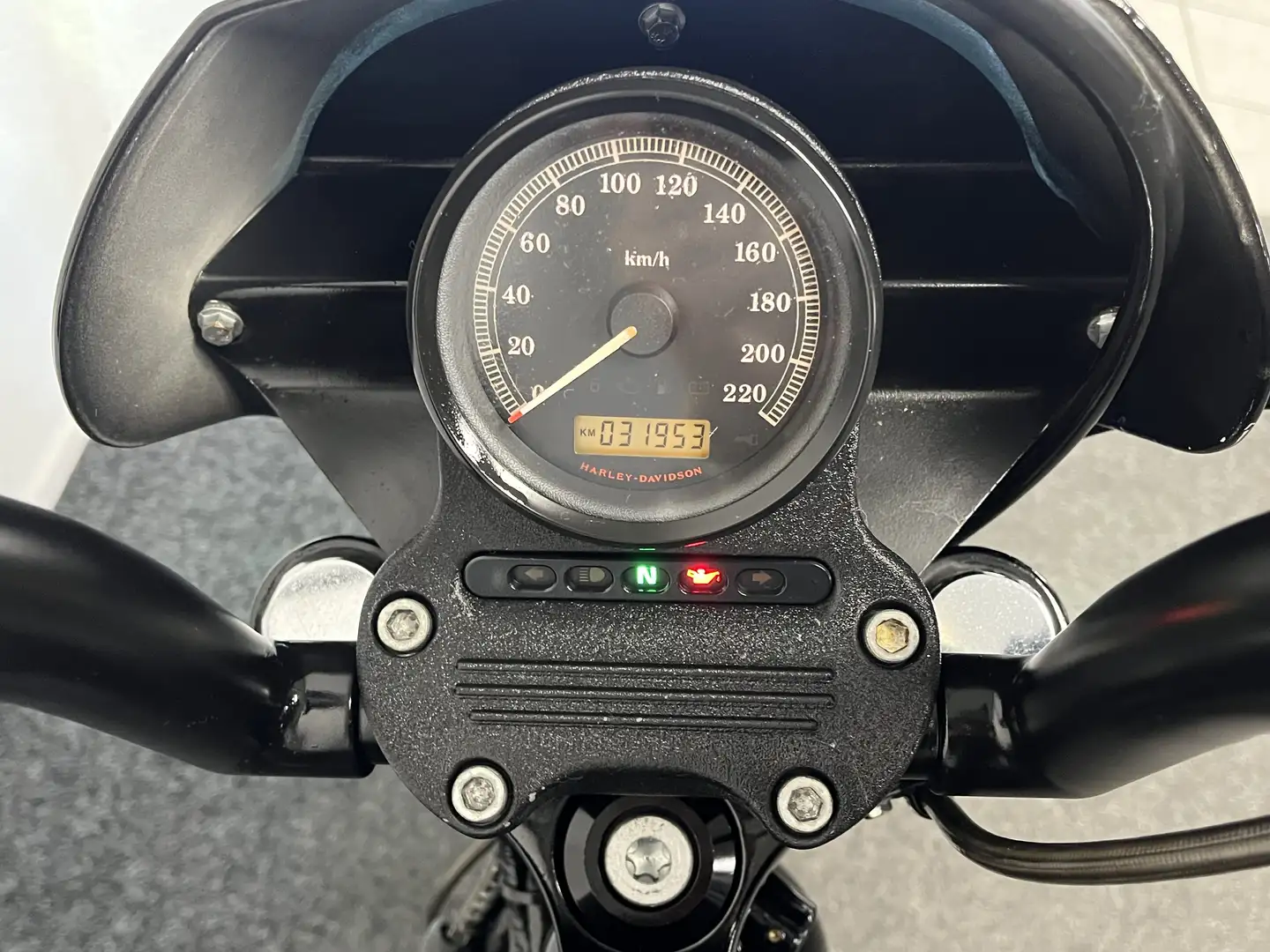 Harley-Davidson Sportster XL 883 HARLEYDAVIDSON IRON N Zwart - 2