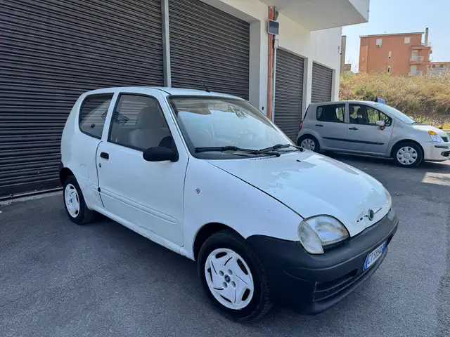 Fiat 600 600 III 2005 1.1 Active (class)