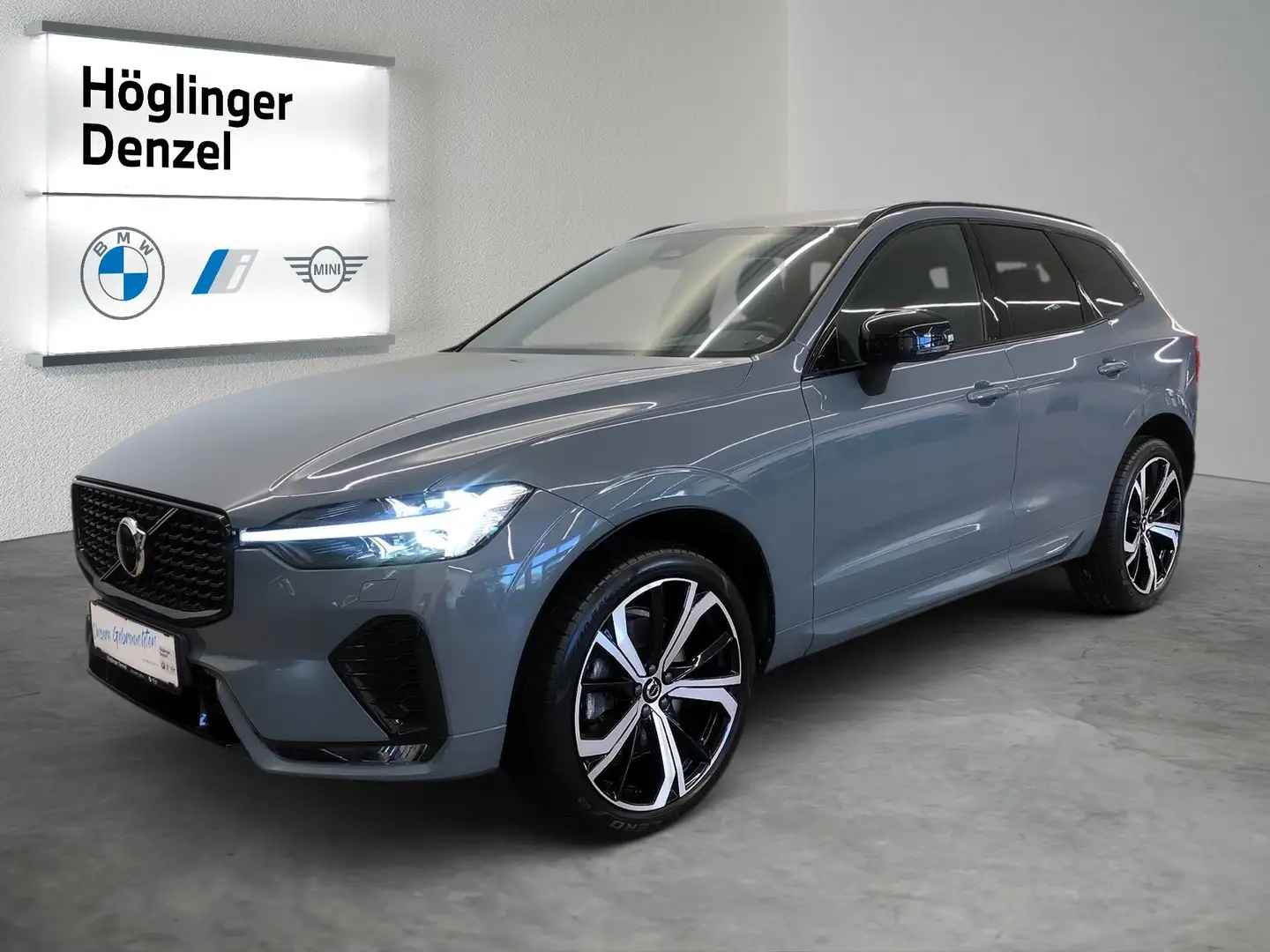 Volvo XC60 XC60 B4 Ultimate Dark AWD Gear Grau - 2