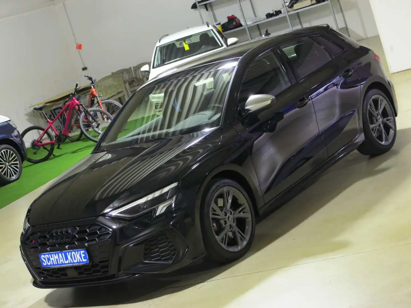 Audi S3 TFSI 2.0 Sportback quattro S tronic Navi LM18 Schwarz - 2