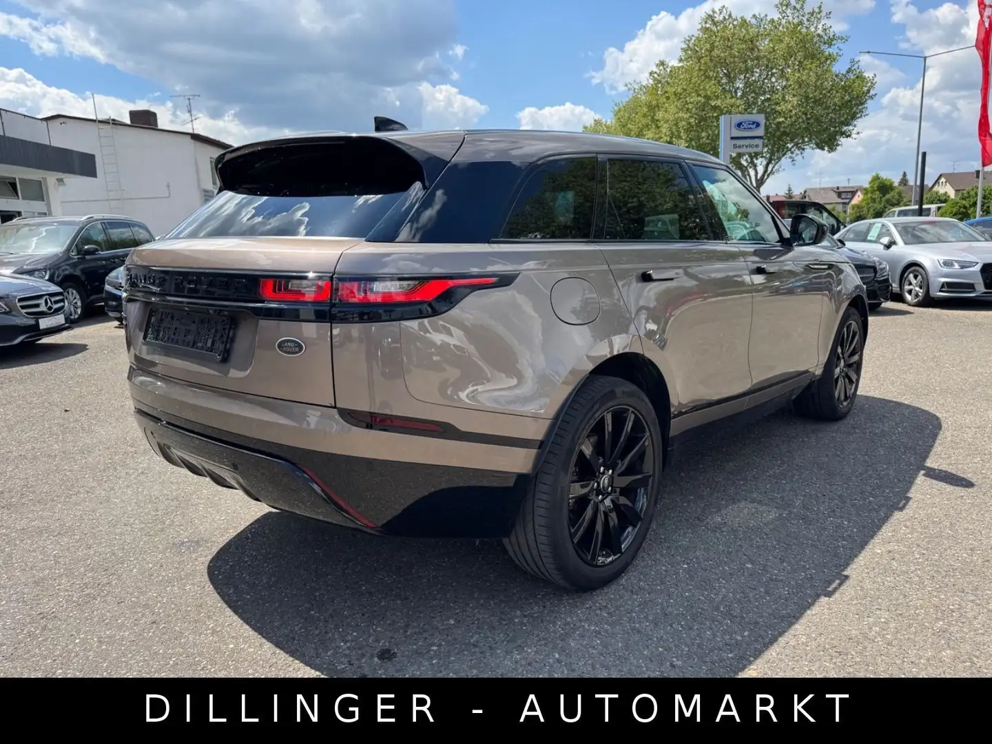 Land Rover Range Rover Velar Velar R-Dynamic LED 240ps Kamera Tempomat Navi Grau - 2